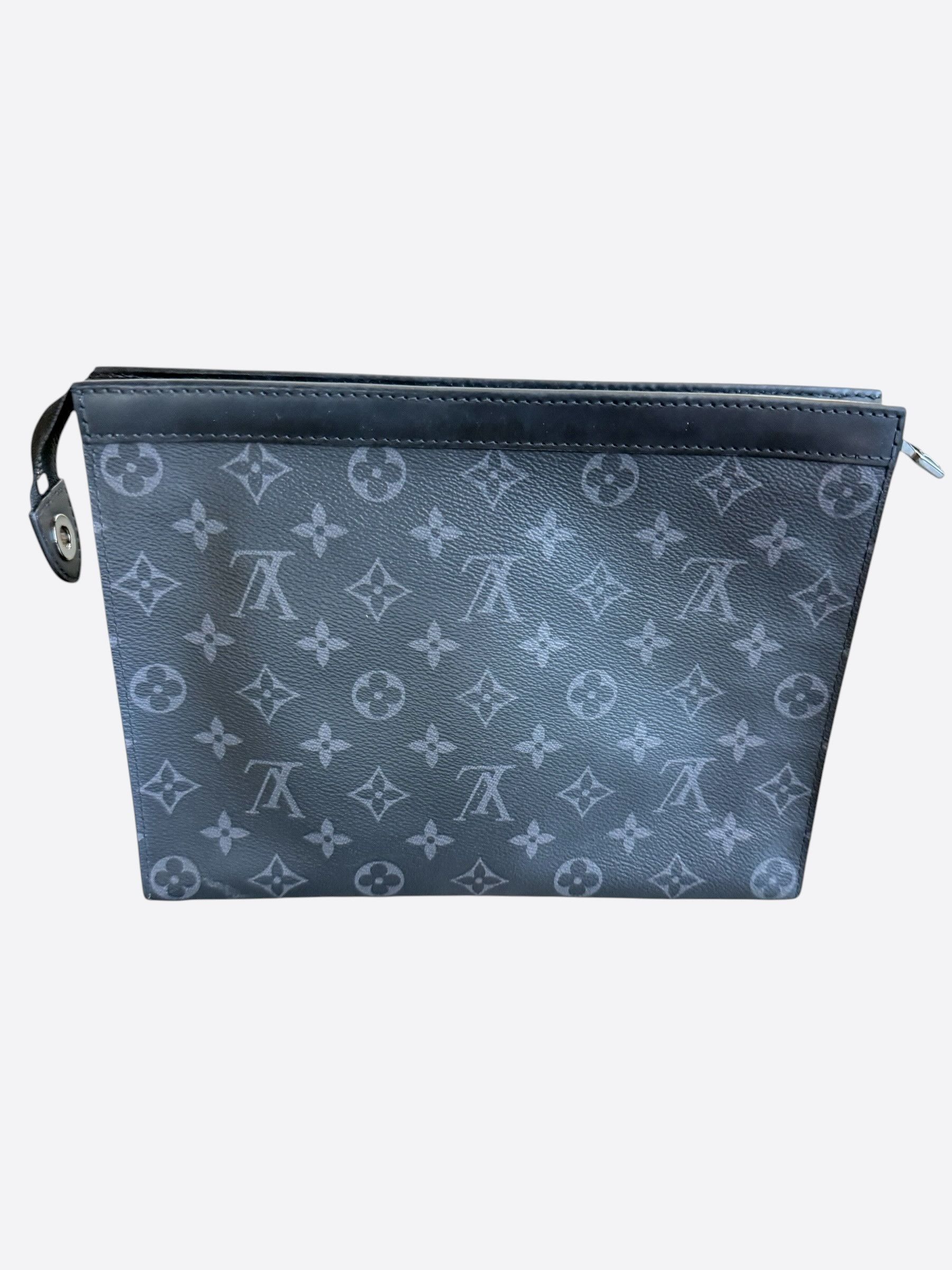 Louis Vuitton Louis Vuitton Monogram Eclipse Pochette Voyage MM Size ONE SIZE - 3 Thumbnail