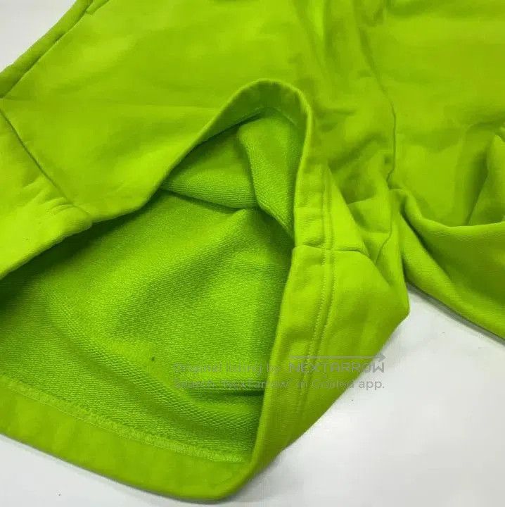 Balenciaga Balenciaga SS23 Solid Logo Pattern Loose Shorts. Size US 26 / EU 42 - 8 Thumbnail