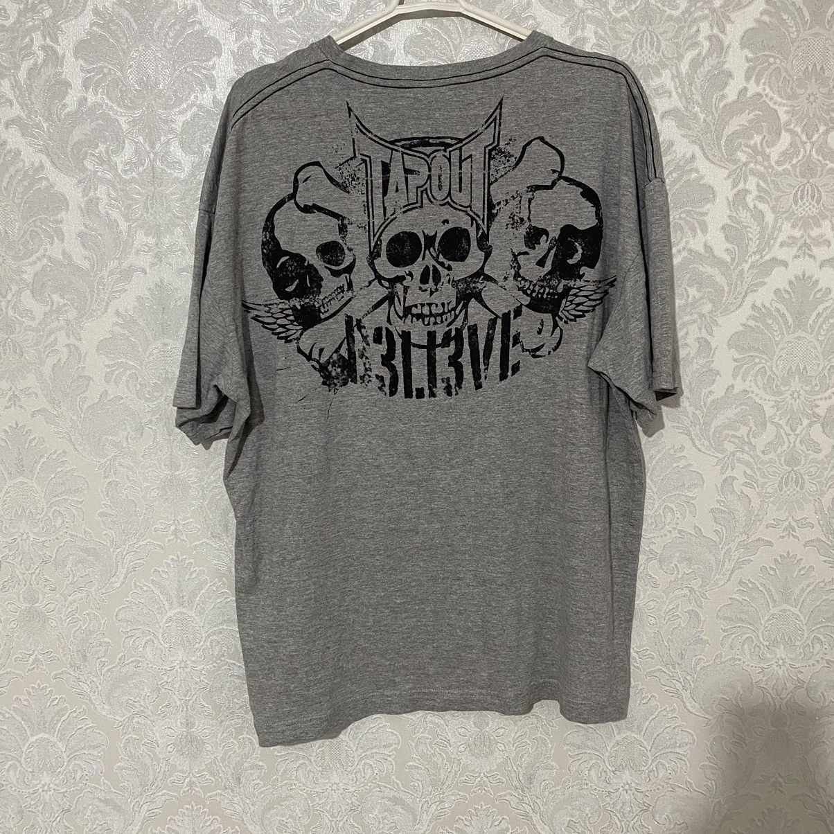 Vintage RARE Crazy Vintage Tapout T-Shirt Overprint Big Logo Y2K Size US XL / EU 56 / 4 - 7 Thumbnail