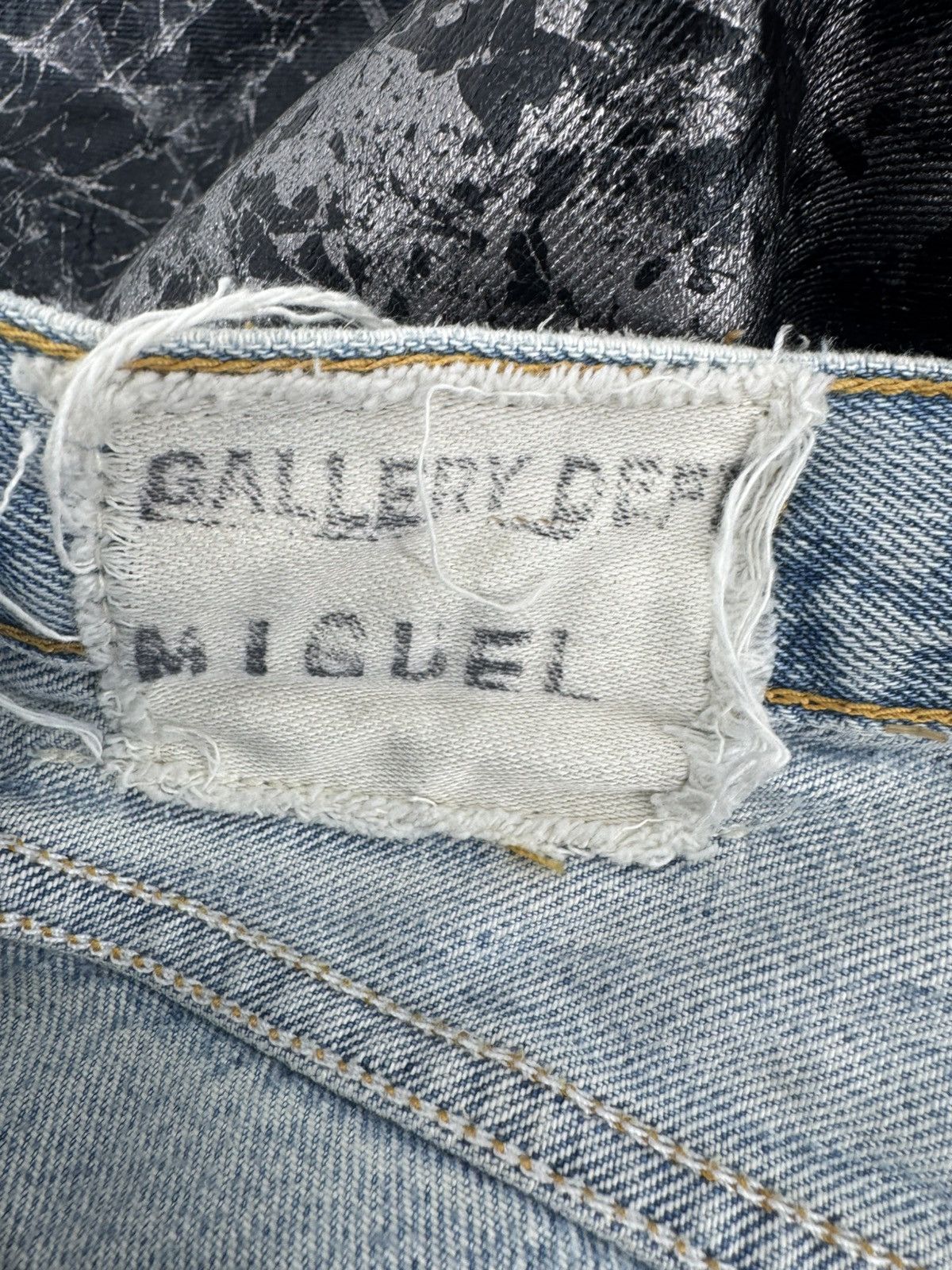 Gallery Dept. Gallery Dept Analog 5001 Metallic Jeans 33/31. Size US 33 - 10 Thumbnail