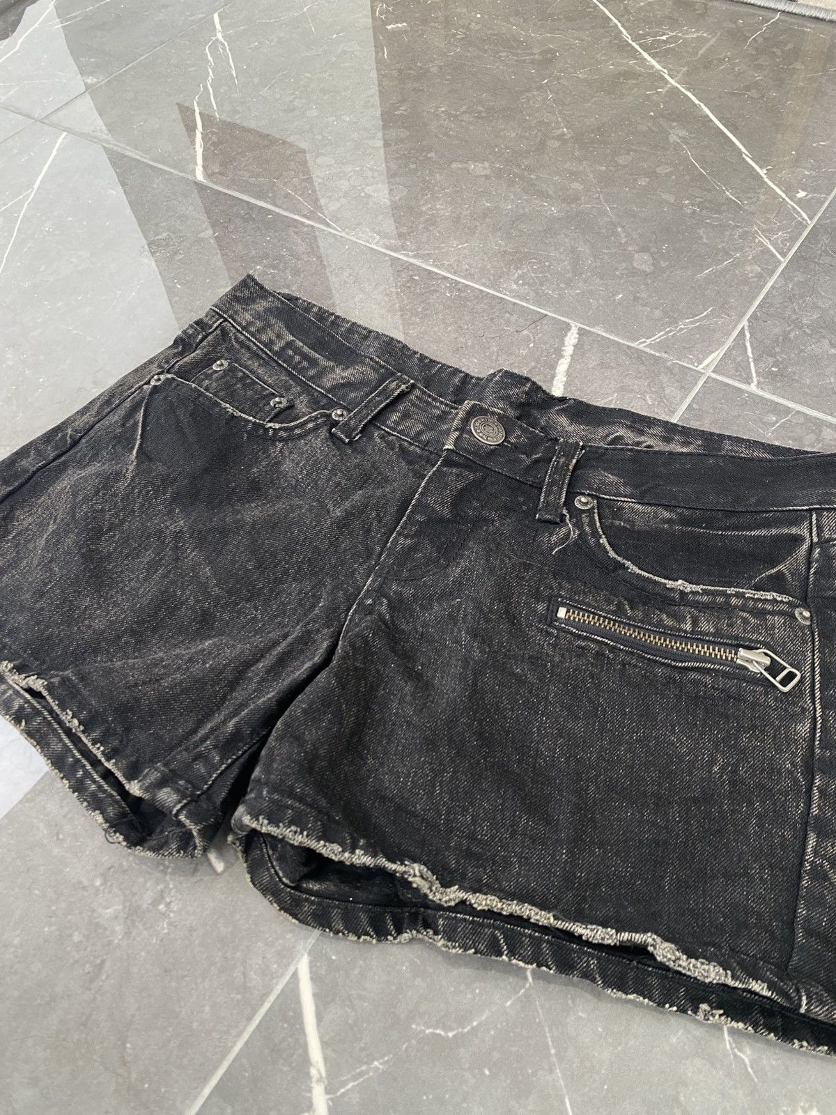 If Six Was Nine × Japanese Brand × Le Grande Bleu (L.G.B.) Wheel Denim Short Black Wash Lgb Kmrii Size 32" / US 10 / IT 46 - 2 Thumbnail