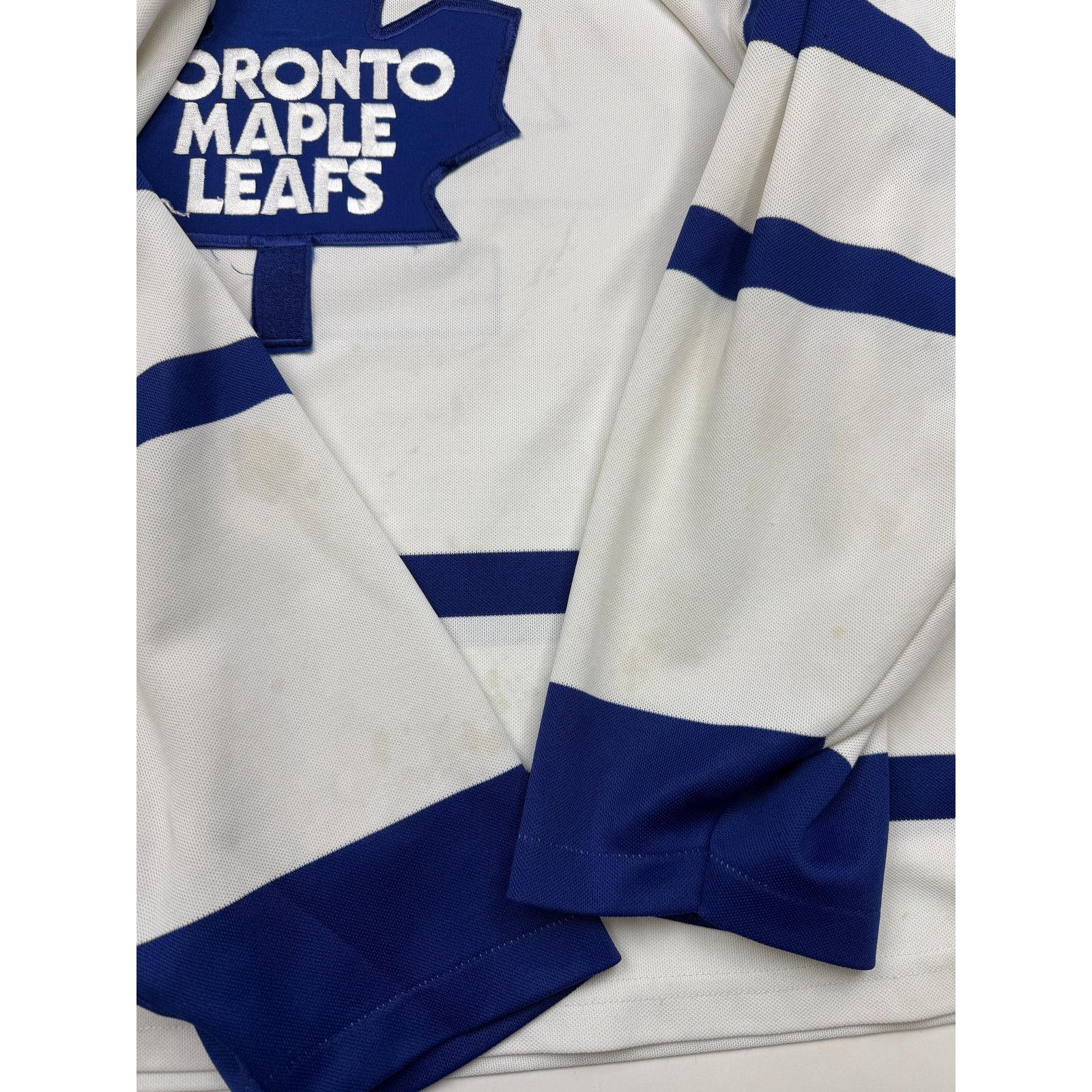 Vintage Vintage Yanic Perreault #44 Toronto MapleJersey Size XL Size US XL / EU 56 / 4 - 7 Thumbnail