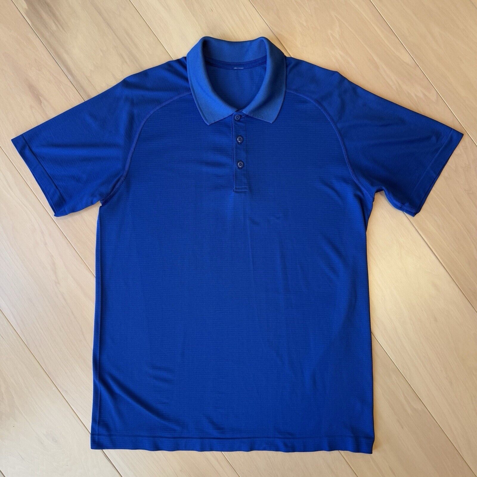 Lululemon Lululemon Polo Shirt Blue Short Sleeve Metal Vent Sportswear Size US L / EU 52-54 / 3 - 2 Thumbnail