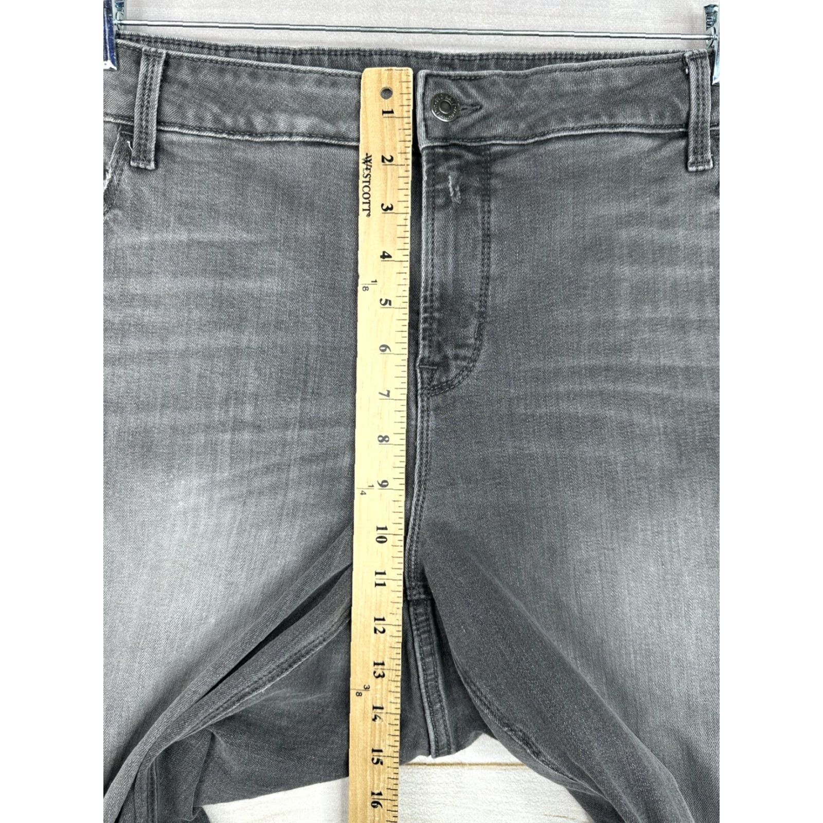 Old Navy Old Navy Jeans Womens 22 Gray Rockstar Skinny High Rise Pocket 5-Pocket Belt Loops Denim Plus Size Size 40" / US 18 - 4 Thumbnail