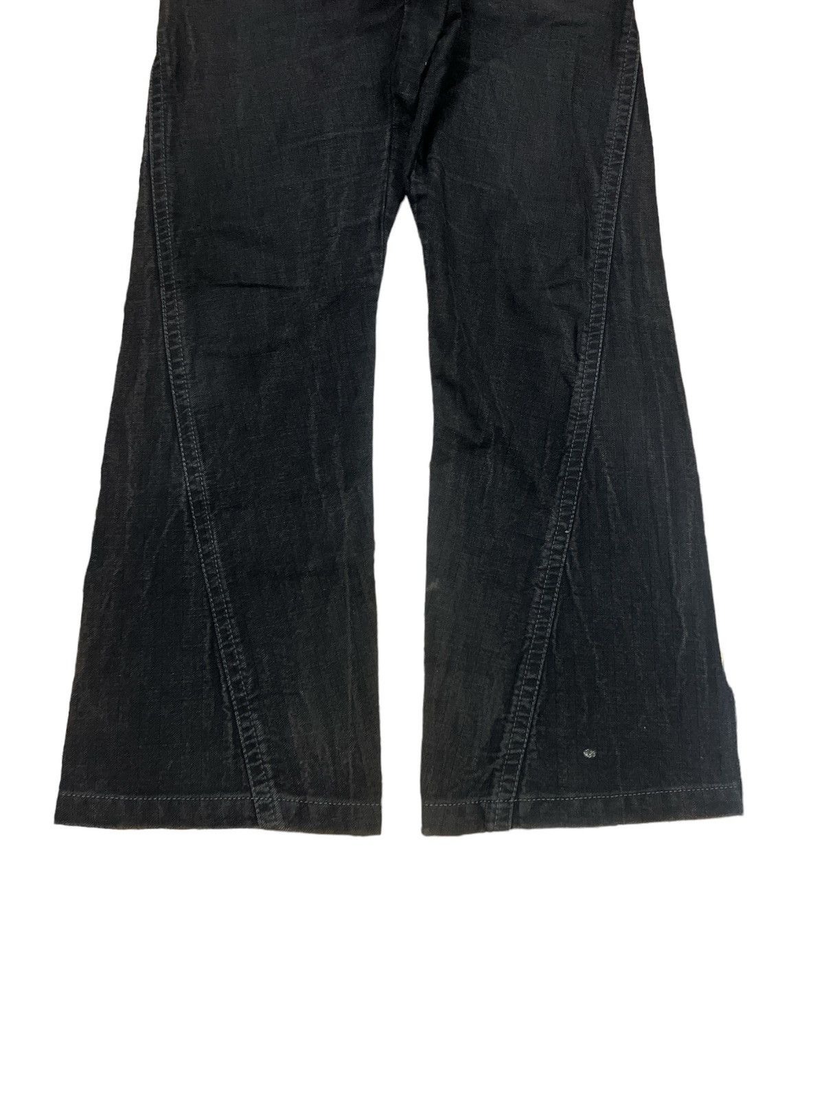 Japanese Brand × Vintage FLARED🔥CUSTOME CULTURE TWIST DENIM PANT Size US 31 - 4 Thumbnail