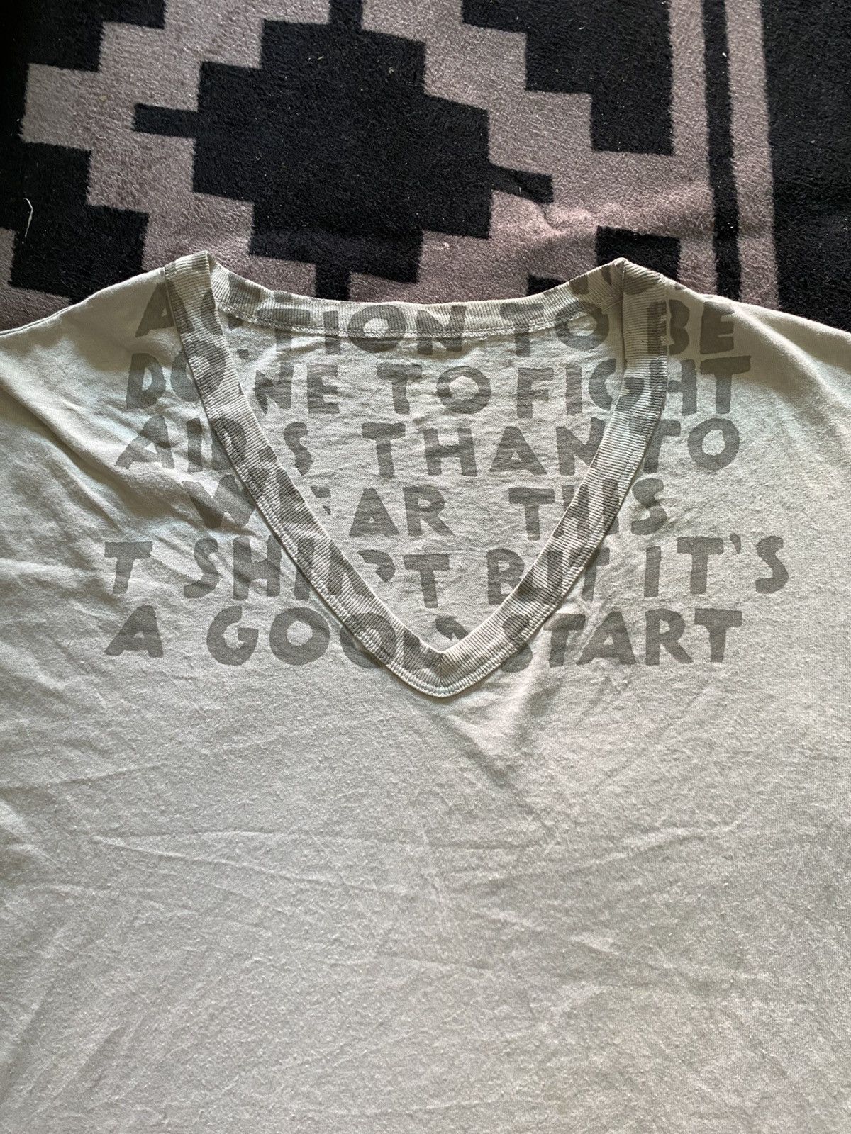 MM6 × Maison Margiela Aids logo t-shirt Size US M / EU 48-50 / 2 - 3 Thumbnail