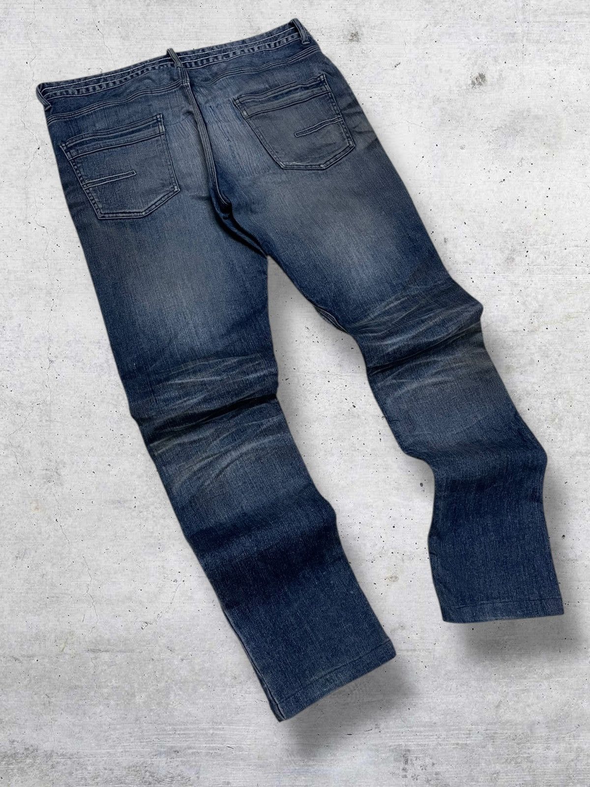 semanticdesign RARE VINTAGE HIGH STREET JAPAN CRAFTMANSHIP DISTRESSED DENIM Size US 33 - 10 Thumbnail