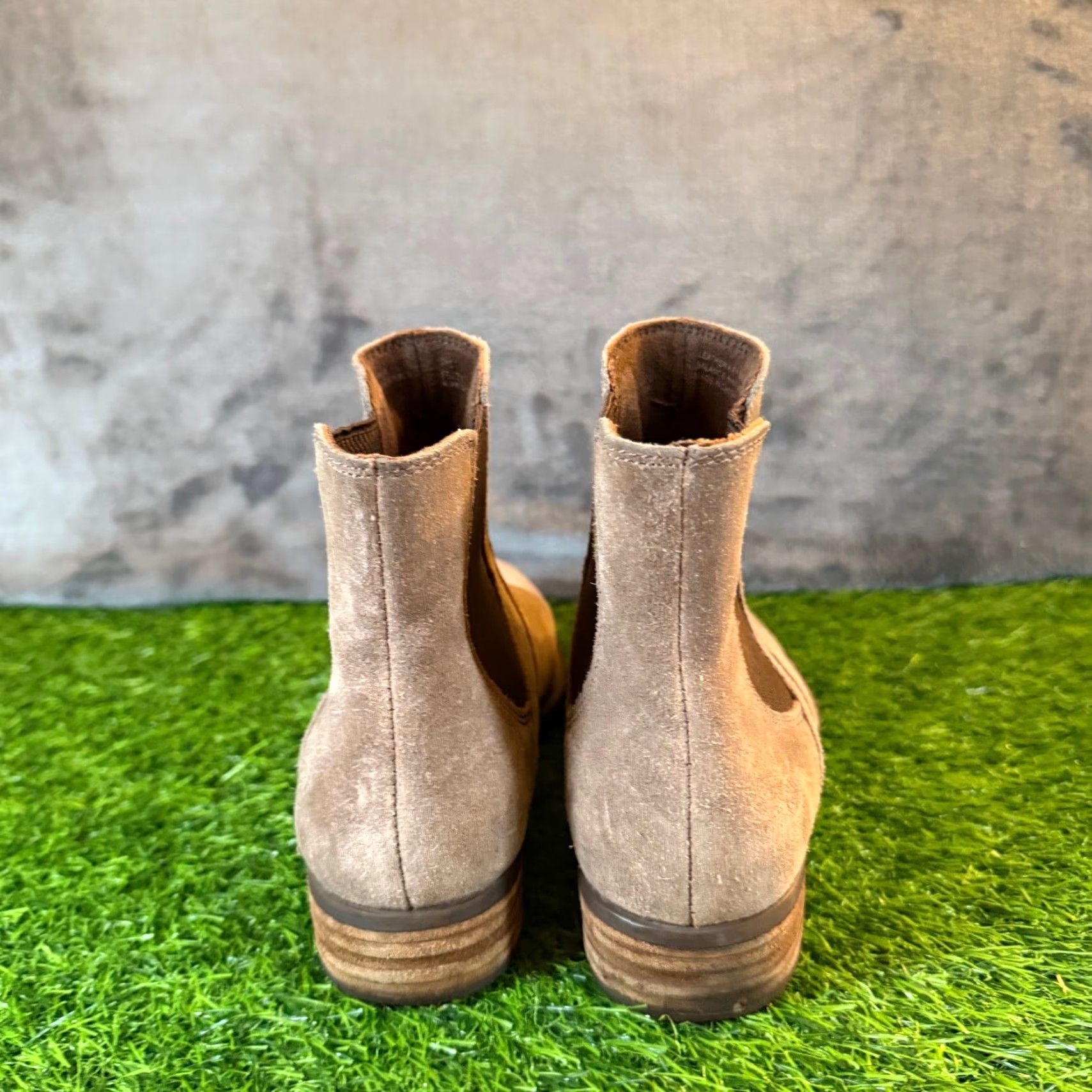 Born Born Suede Chelsea Boots Taupe Brown Ankle Booties Block Heel Womens 7 M Size US 7 / IT 37 - 7 Thumbnail