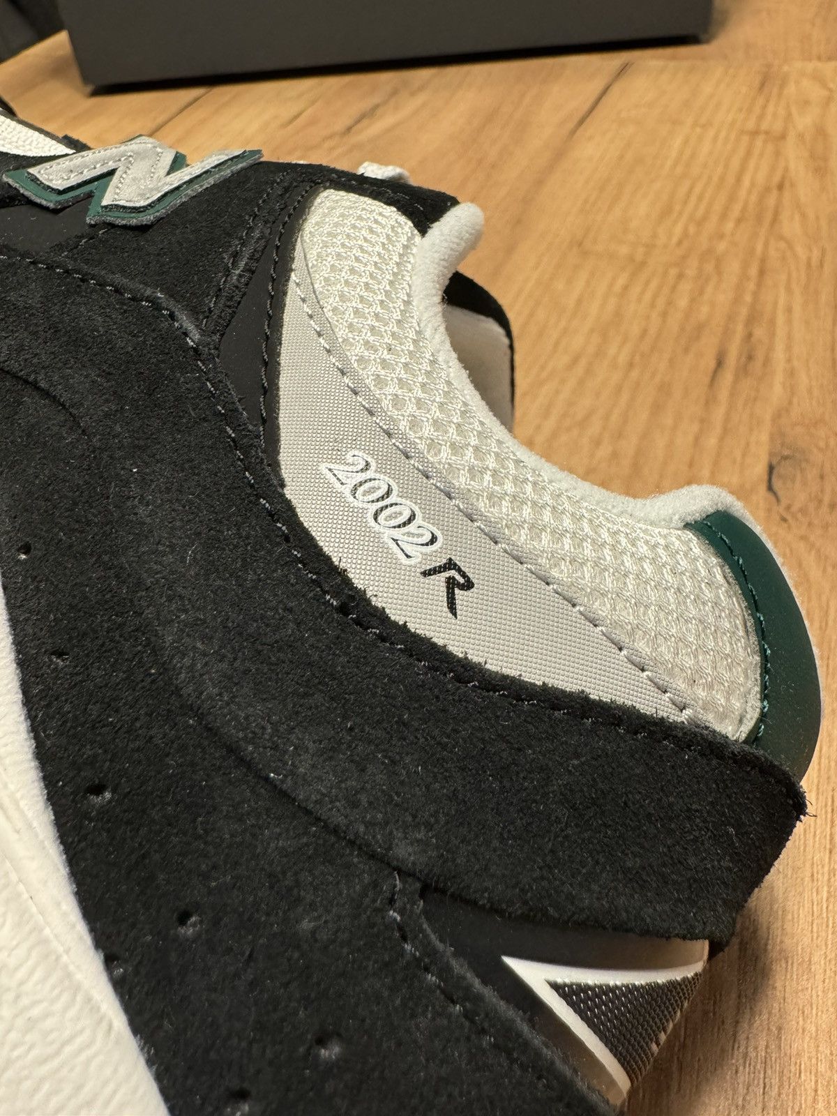 New Balance New Balance 2002R “Black Marsh Green” (M2002RRA) 42 EU Size US 8.5 / EU 41-42 - 8 Thumbnail