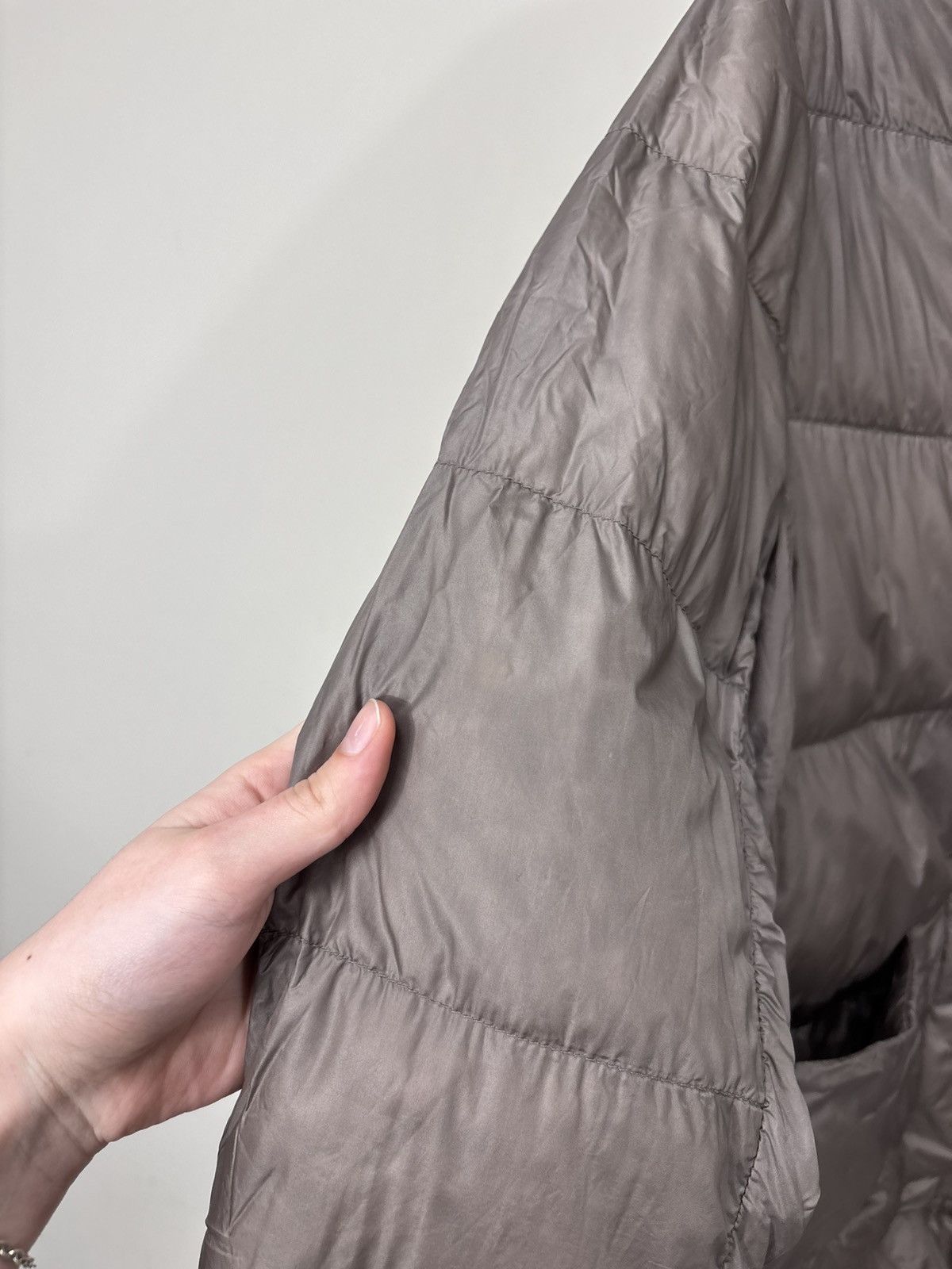 Jil Sander × Uniqlo Jil Sander x Uniqlo +J Women’s Brown Lightweight Down Jacket Size L / US 10 / IT 46 - 12 Thumbnail