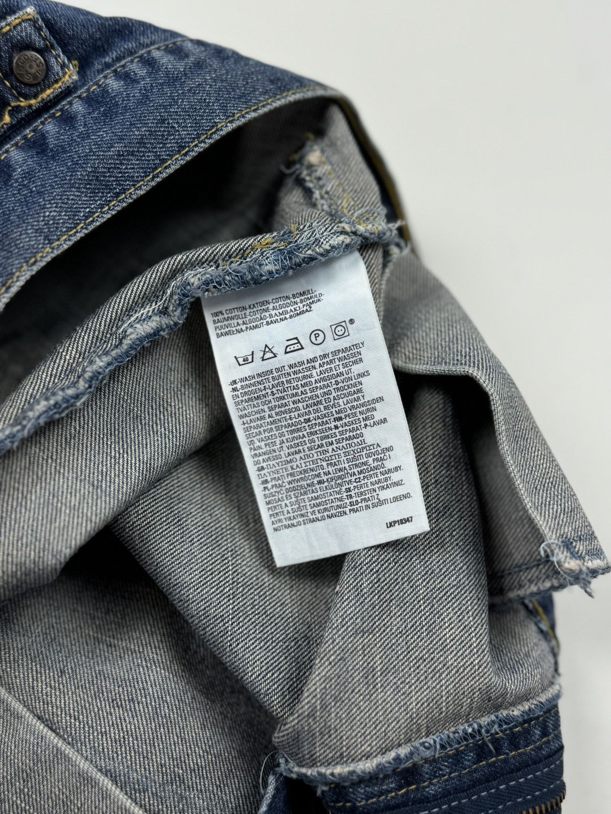 Levi's Y2K Vintage Levi’s 621 Mini Jeans Skirt Size 30" / US 8 / IT 44 - 10 Thumbnail
