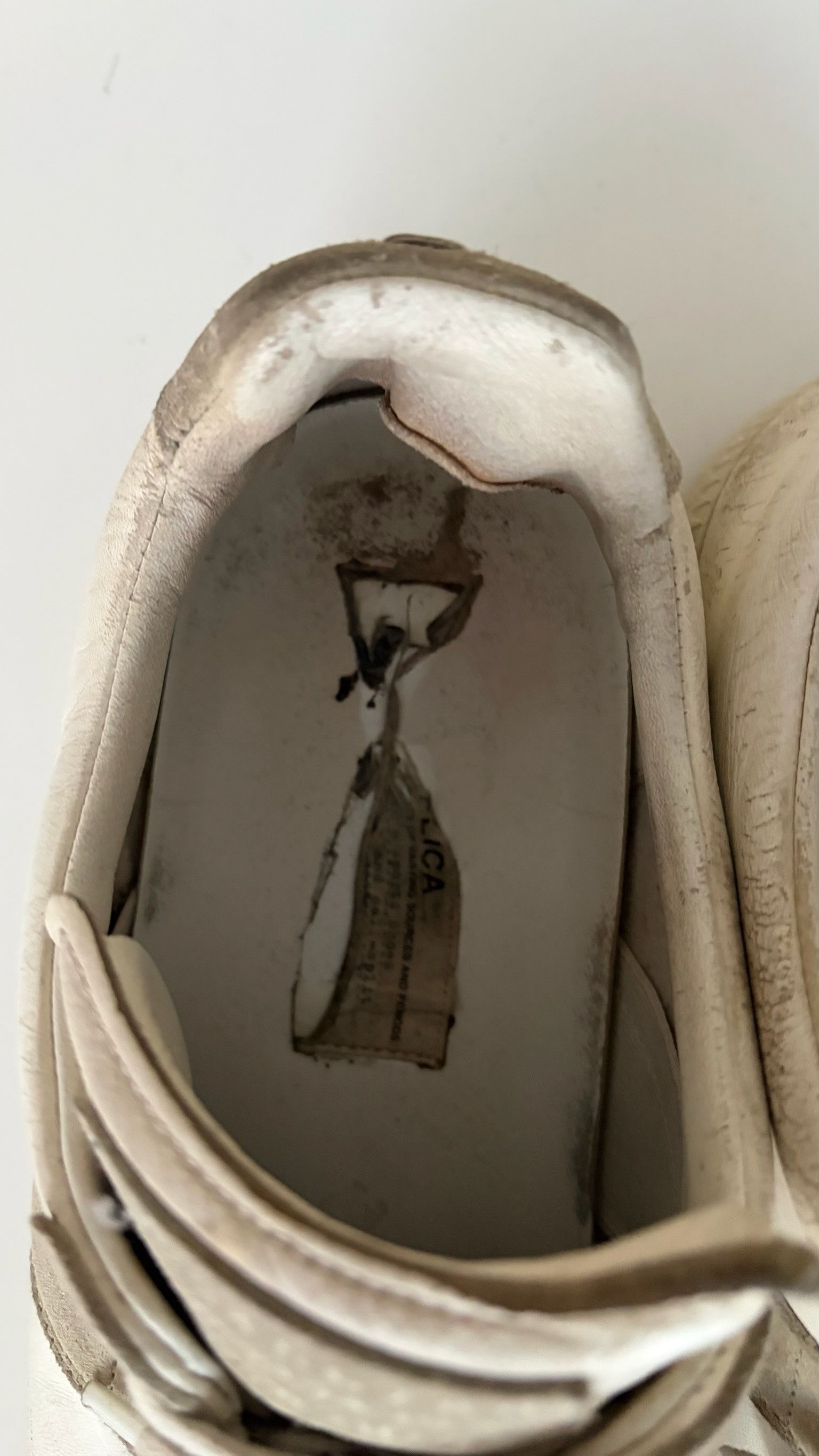 Maison Margiela 2010s Maison Margiela GAT Replica Double White Sneakers Size US 10 / EU 43 - 8 Thumbnail