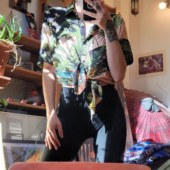Farm Rio Farm Rio Floral Leaves Button Up Short Sleeve Shirt - Size S Size S / US 4 / IT 40 - 9 Thumbnail