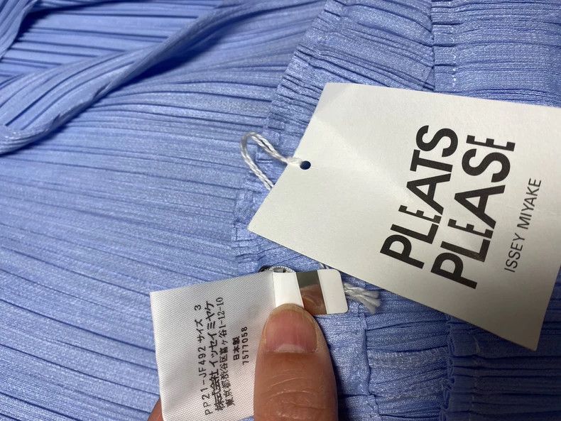 Issey Miyake Issey Miyake size:3 Light blue pleated vest Size M / US 6-8 / IT 42-44 - 5 Thumbnail