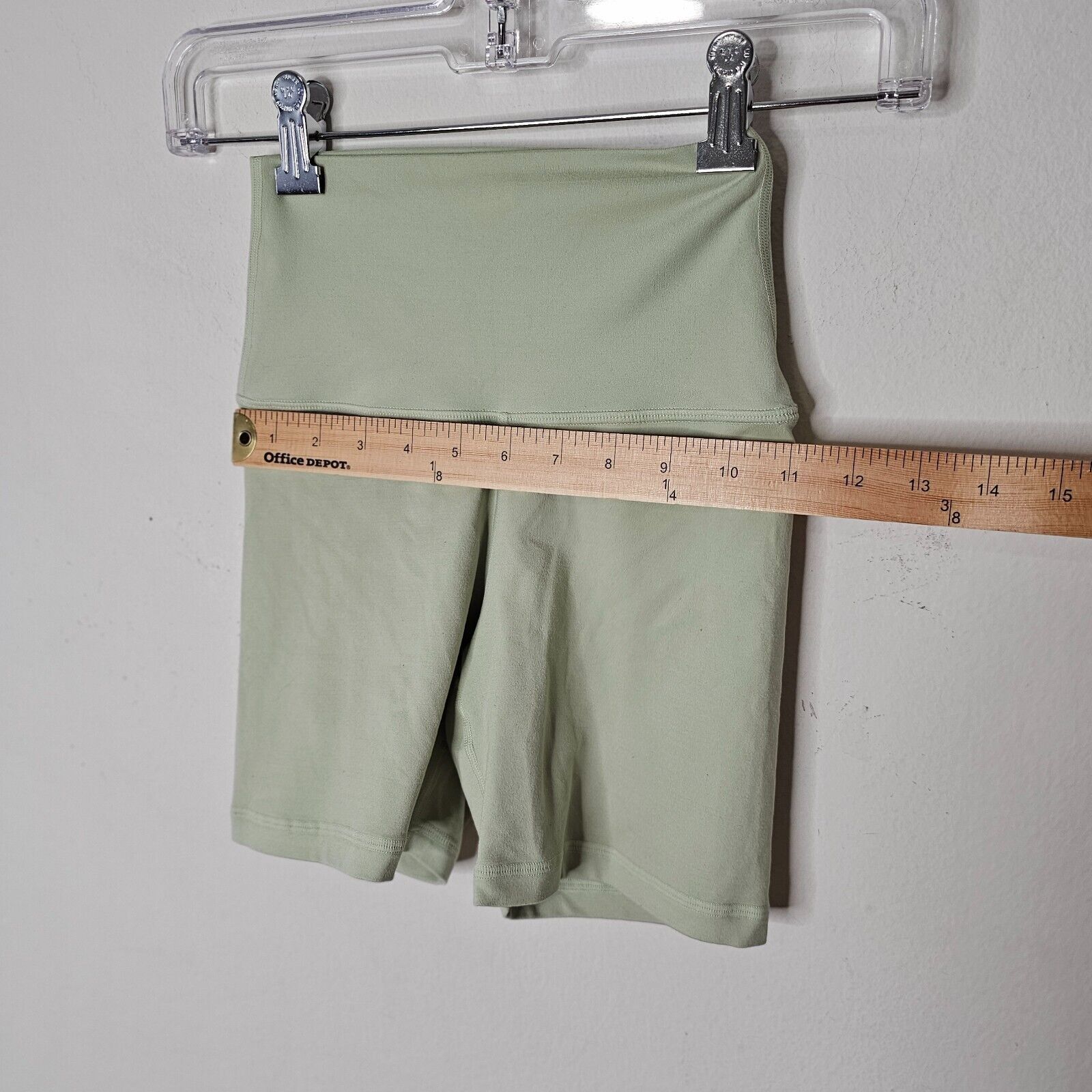 Other Set Active Green Luxform High Waist Slimming Biker Shorts XS Size 25" / US 0 / IT 36 - 6 Thumbnail