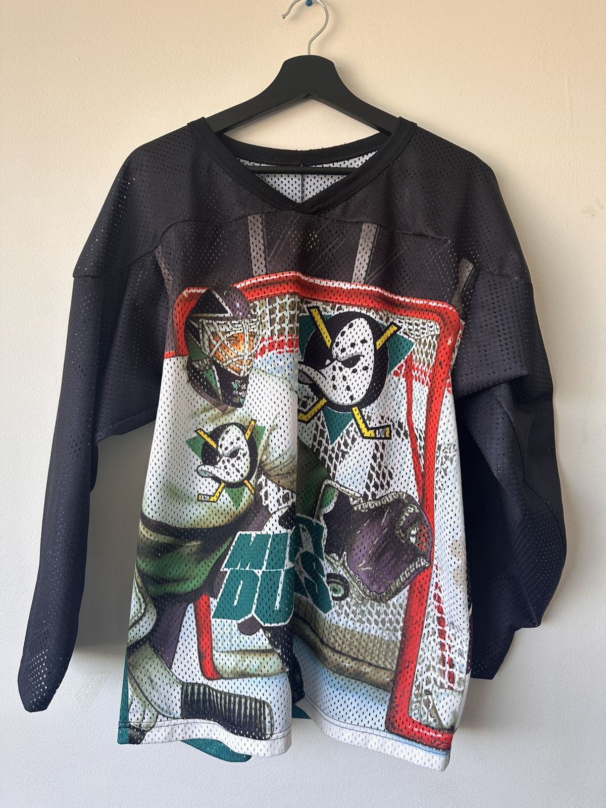 Ccm Vintage Anaheim Mighty Ducks Disney NHL All Over Print CCM Size US S / EU 44-46 / 1 - 1 Thumbnail