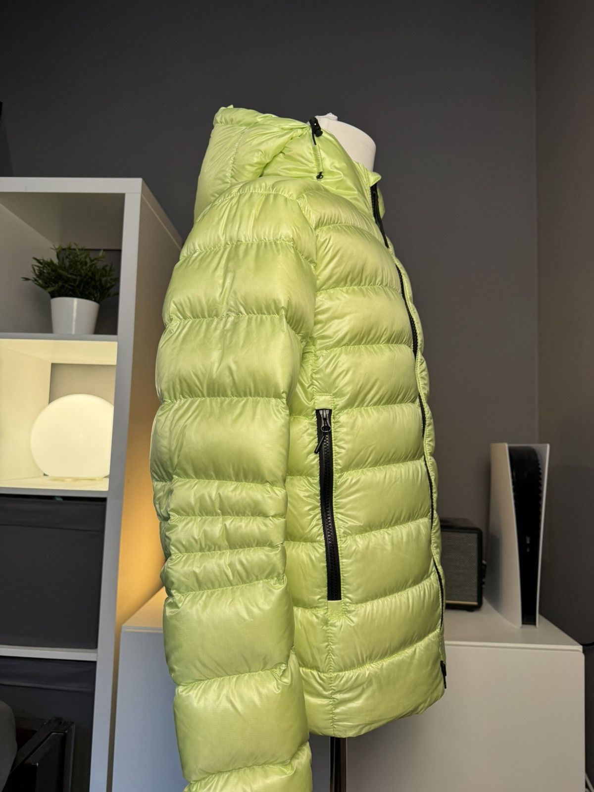 Canada Goose Canada Goose Crofton Hoody Limelight (M) – New / Black Disc Size US M / EU 48-50 / 2 - 4 Thumbnail