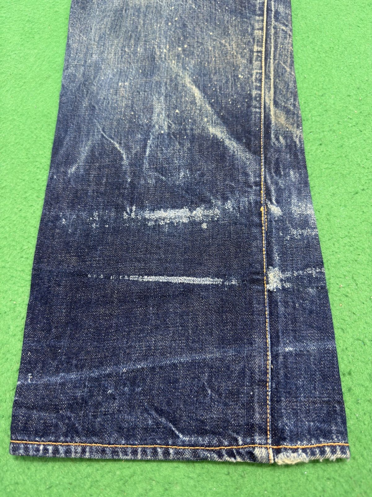 Evisu A29 Thrashed Evisu No 1 Special Distressed Mud Wash Size US 33 - 22 Thumbnail