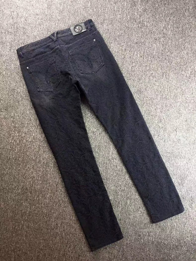 Versace Versace Medusa logo men's embossed jeans Size US 34 / EU 50 - 2 Thumbnail