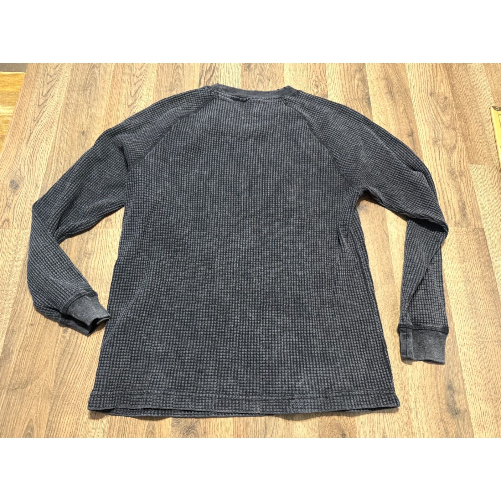 Vintage VINTAGE? No Boundaries Shirts Men's XL Black Crewneck Long Sleeve Size US XL / EU 56 / 4 - 2 Thumbnail