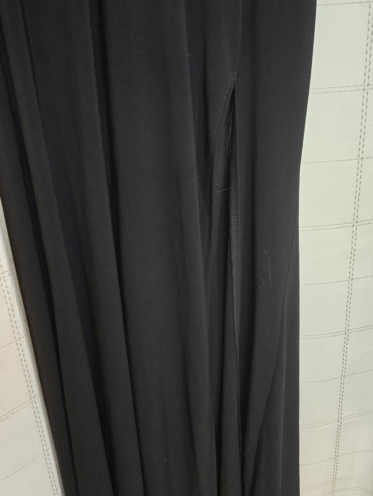 Express Express V Neck Strappy Cutout Maxi Dress Size S / US 4 / IT 40 - 3 Thumbnail