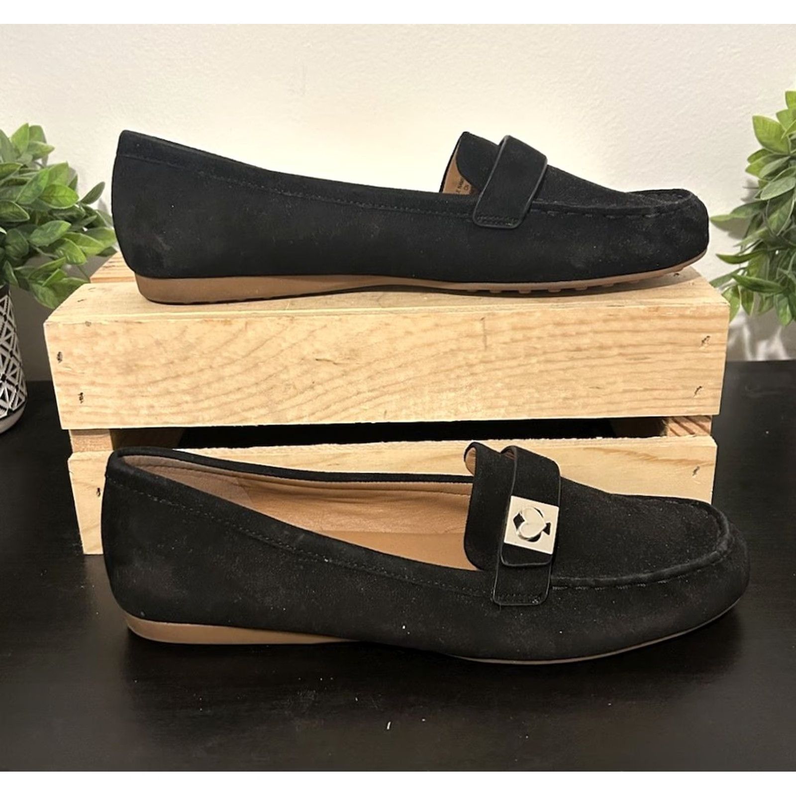 Vintage VINTAGE Women kate spade new york Ballet Flats Black Suede Leather Silver Spade Logo 8.5 Shoes Ballet Flats Women Mens? Size US 9 / IT 39 - 2 Thumbnail