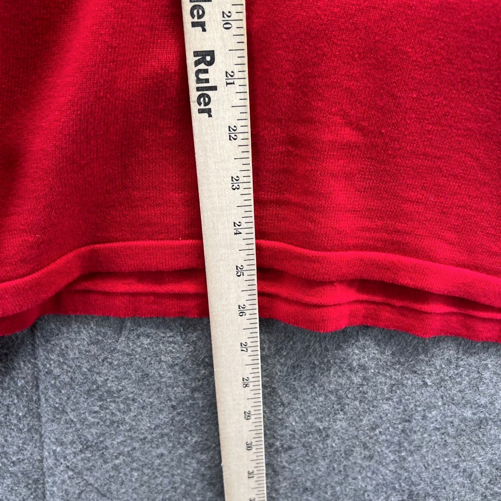 Tommy Hilfiger Tommy Hilfiger Sweatshirt Womens Large Red V-Neck Cotton Knit Pullover Logo Size L / US 10 / IT 46 - 6 Thumbnail