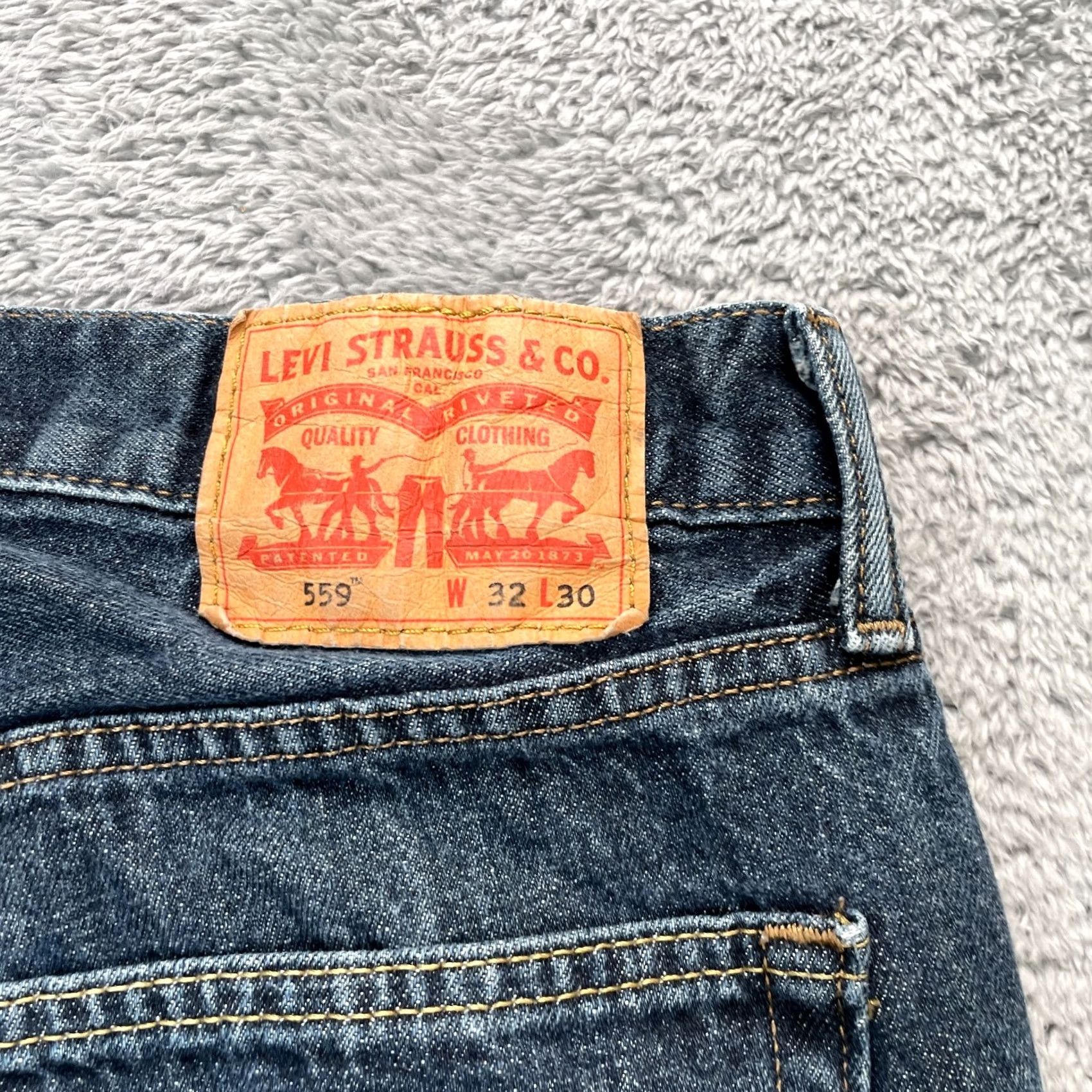 Levi's Levi's Jeans Mens 32x30 Blue Denim Relaxed Fit 5-Pocket Logo Straight Leg Dark Wash BOTTOMS Mens Regular Size 32 Inseam 26.5 in Denim Jeans Size US 32 / EU 48 - 6 Thumbnail