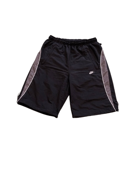 Nike Vintage Nike Y2K Logo Streetwear Shorts Size M Size US 30 / EU 46 - 1 Thumbnail