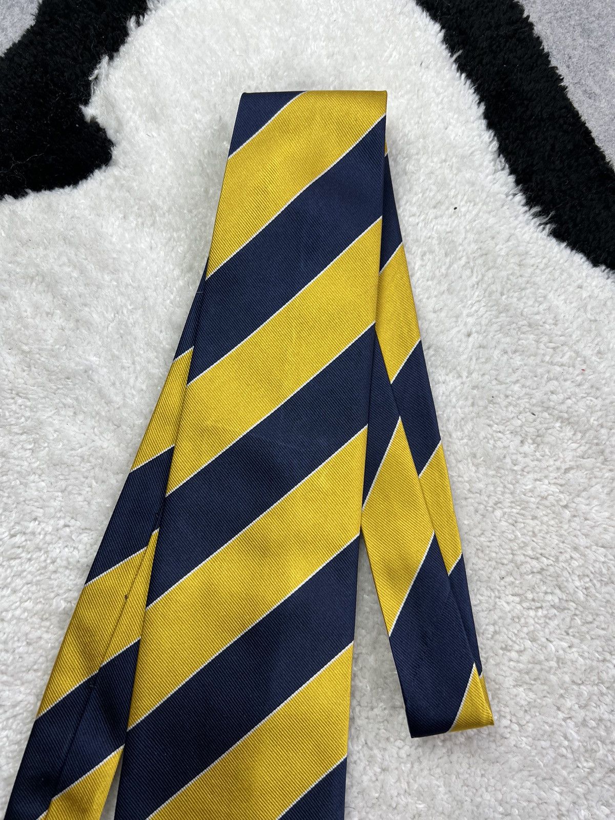 Yves Saint Laurent Vintage YSL Yves Saint Laurent Silk Geometric Luxury Tie Size ONE SIZE - 4 Thumbnail