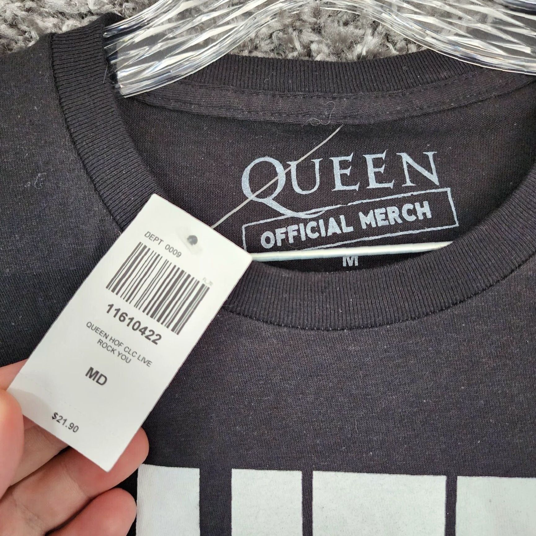 Hot Topic VINTAGE Hot Topic Black Queen We Will Rock You Graphic Tee Shirt Mens M Rock Size US 31 - 4 Thumbnail