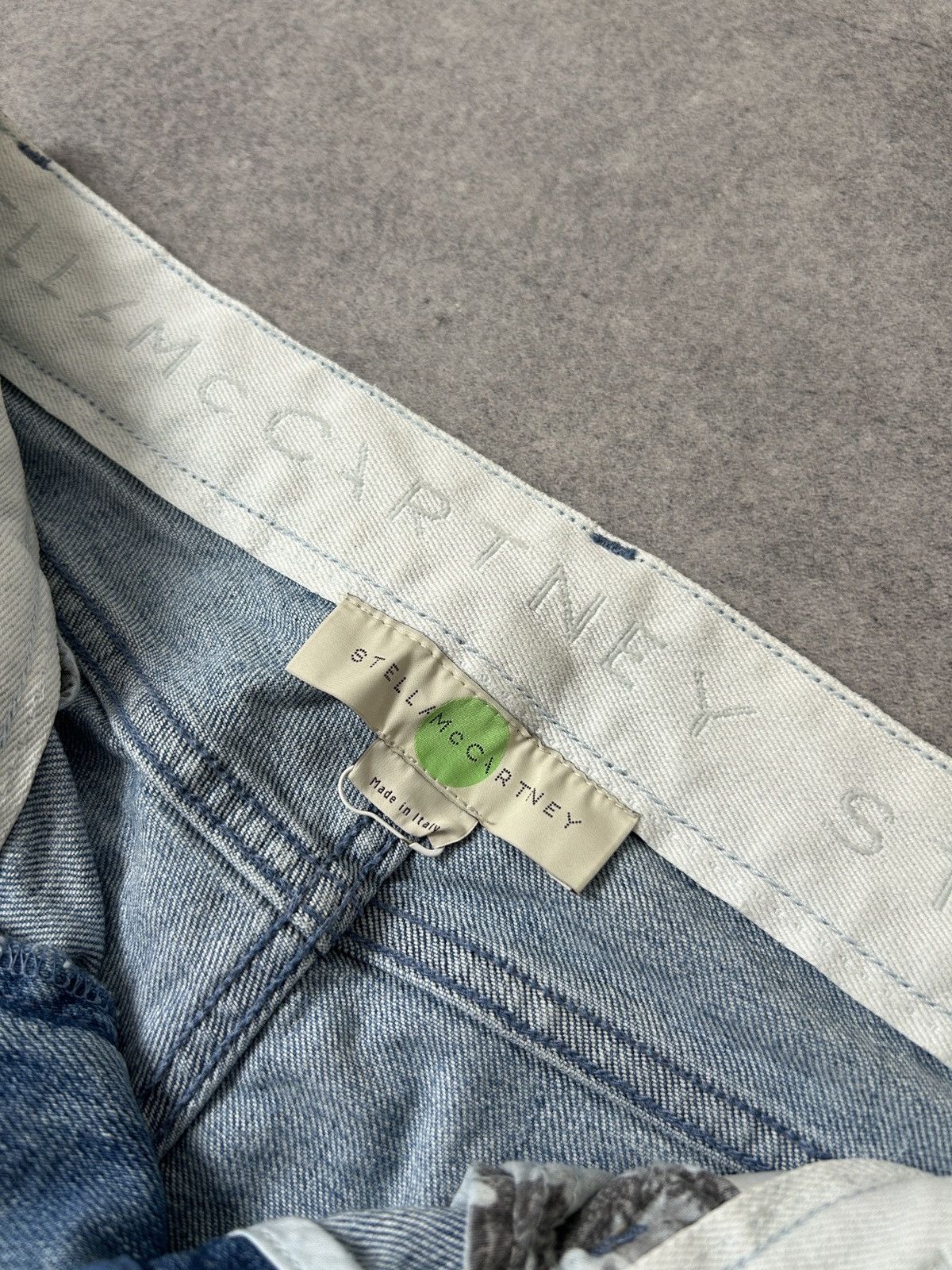 Stella McCartney Stella McCartney Stars jeans women’s 28 size Size 28" / US 6 / IT 42 - 4 Thumbnail