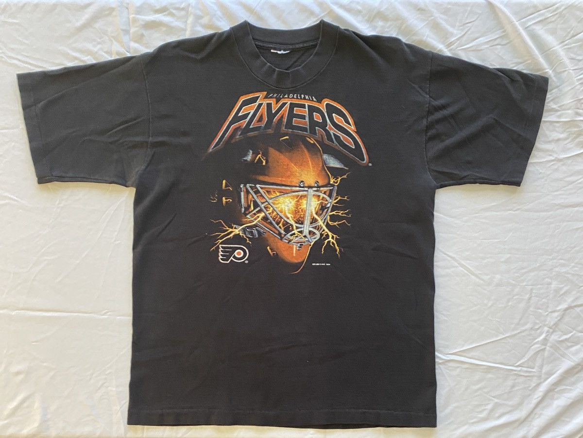 NHL × Salem Sportswear × Vintage 1994 Vintage Philadelphia Flyers Helmet Tee Size US M / EU 48-50 / 2 - 1 Thumbnail