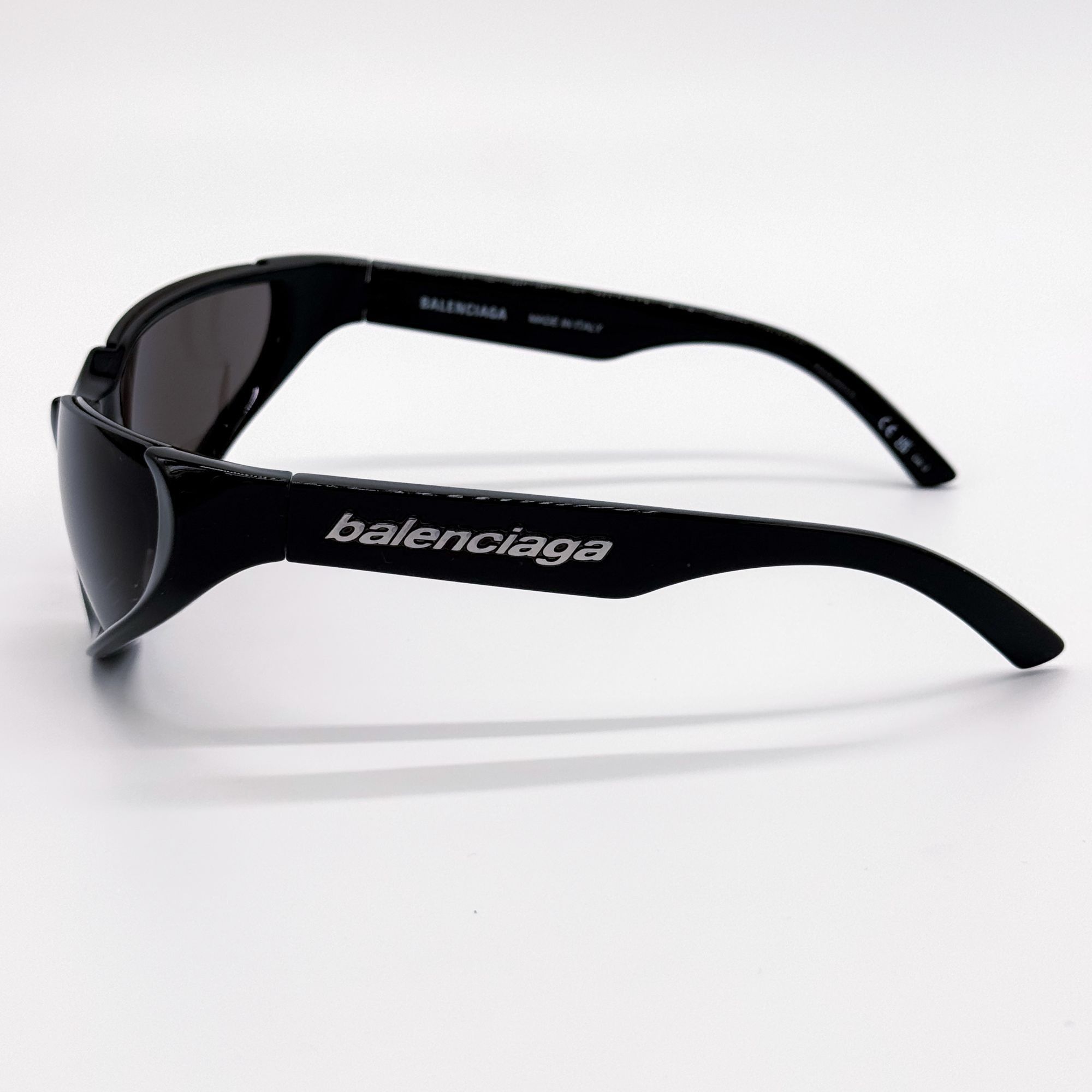 Balenciaga NEW BALENCIAGA BB0202S 001 SUNGLASSES BLACK OVERSIZED WOMEN Size ONE SIZE - 6 Thumbnail