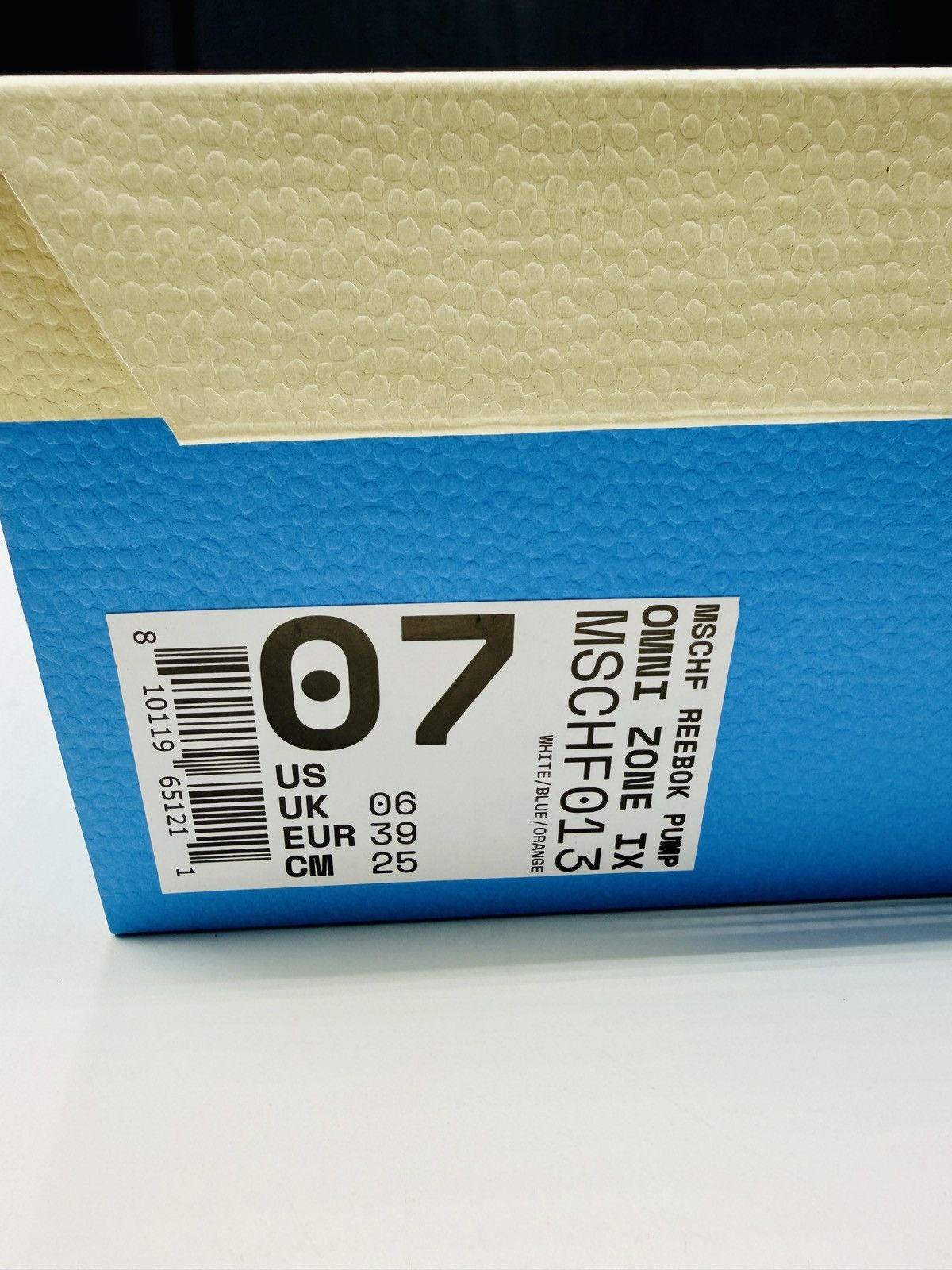 MSCHF MSCHF x Reebok Omni Zone IX Pump size 7 Blue Orange MSCHF013 Size US 7 / EU 40 - 11 Thumbnail