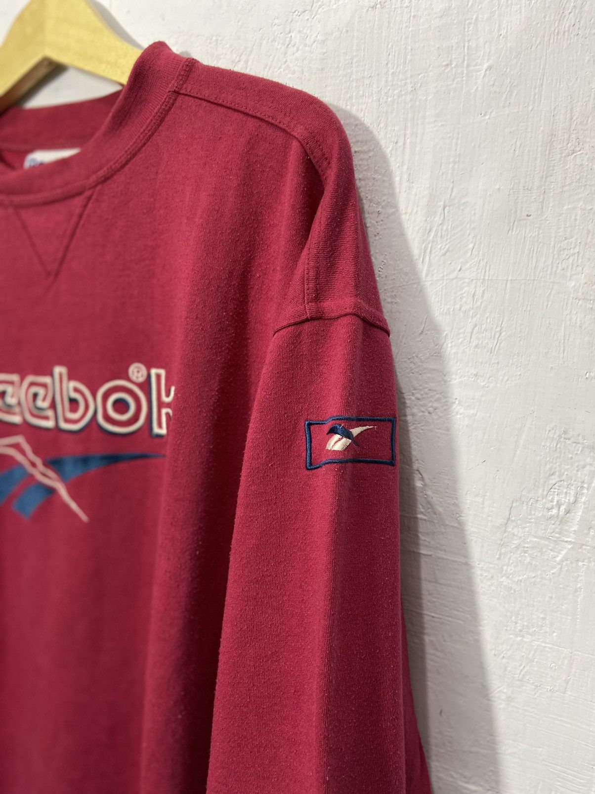 Reebok Vintage Reebok Embroidered Logo SpellOut Sweatshirt Size US XL / EU 56 / 4 - 4 Thumbnail