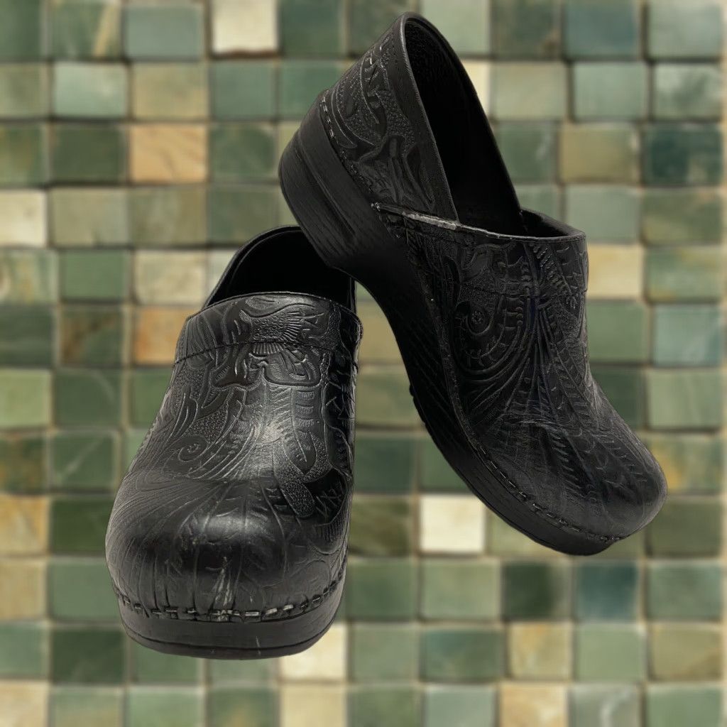 Dansko Dansko Black Floral Pattern Women’s 39 906020202 Size ONE SIZE - 1 Thumbnail