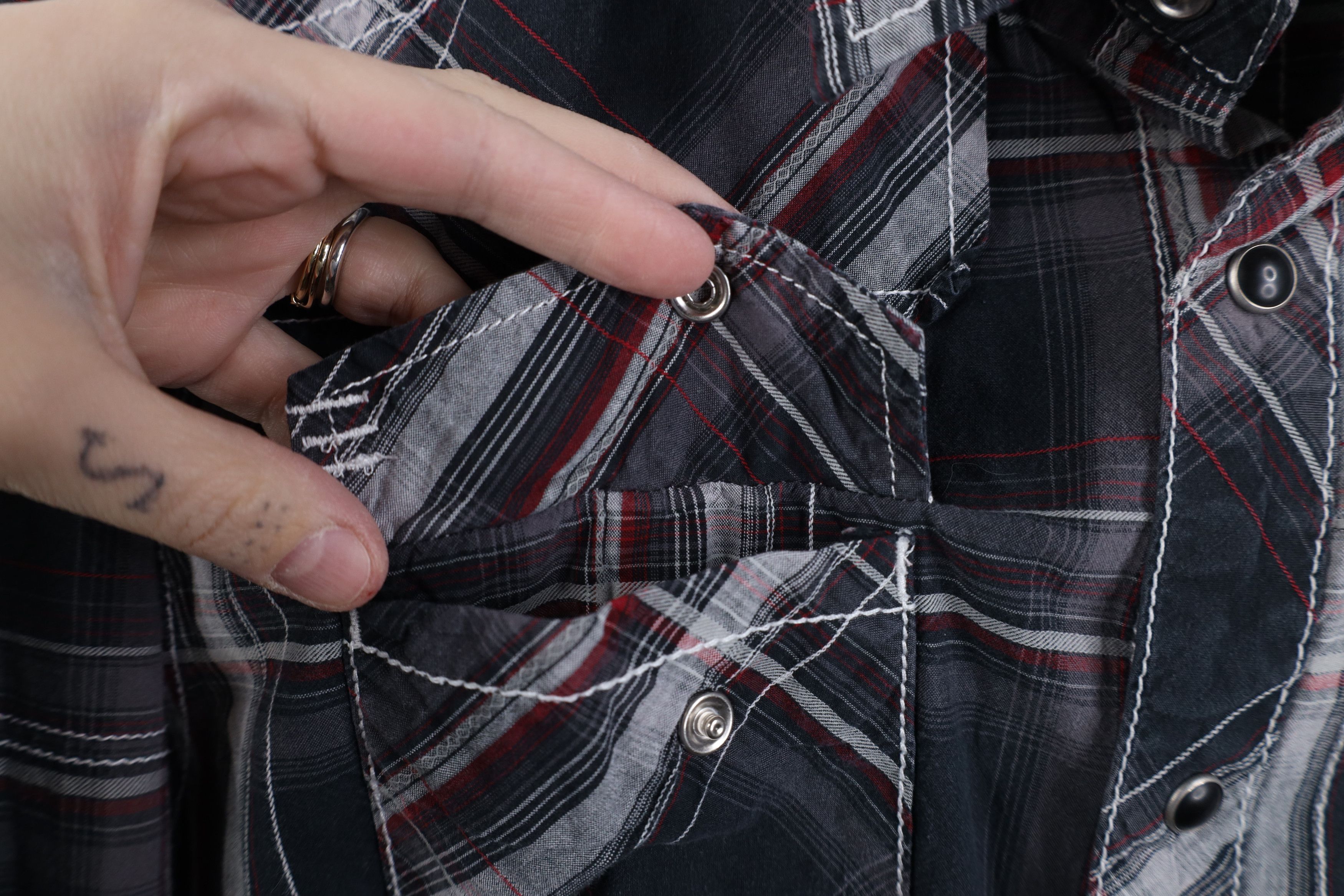 Vintage Buckle BKE Thick Stitch UFC MMA Snap Button Shirt Plaid Size US L / EU 52-54 / 3 - 5 Thumbnail