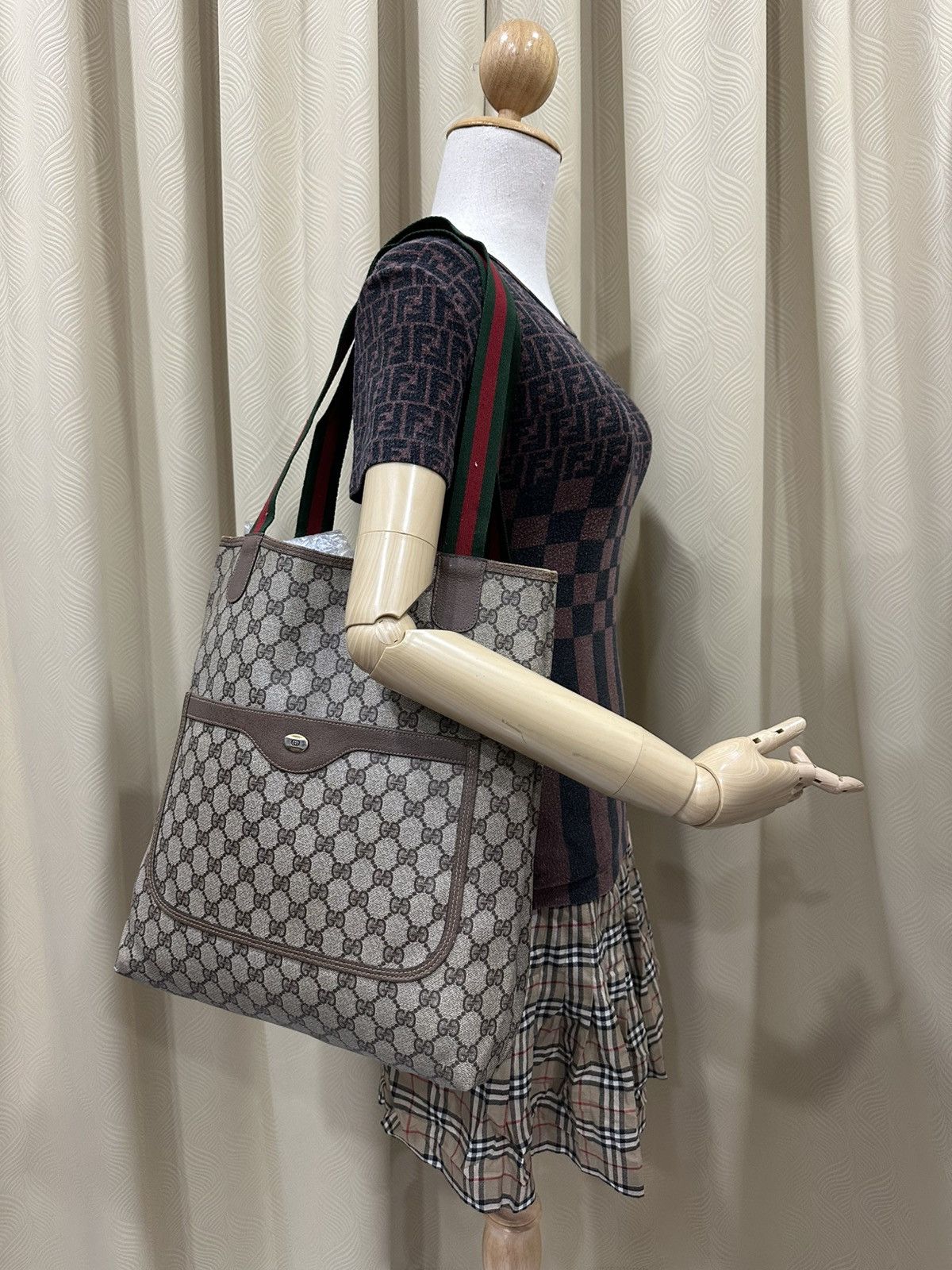Gucci ‼️YES‼️ VINTAGE GUCCI GG SUPREME SHERRY LINE TOTE BAG Size ONE SIZE - 1 Thumbnail