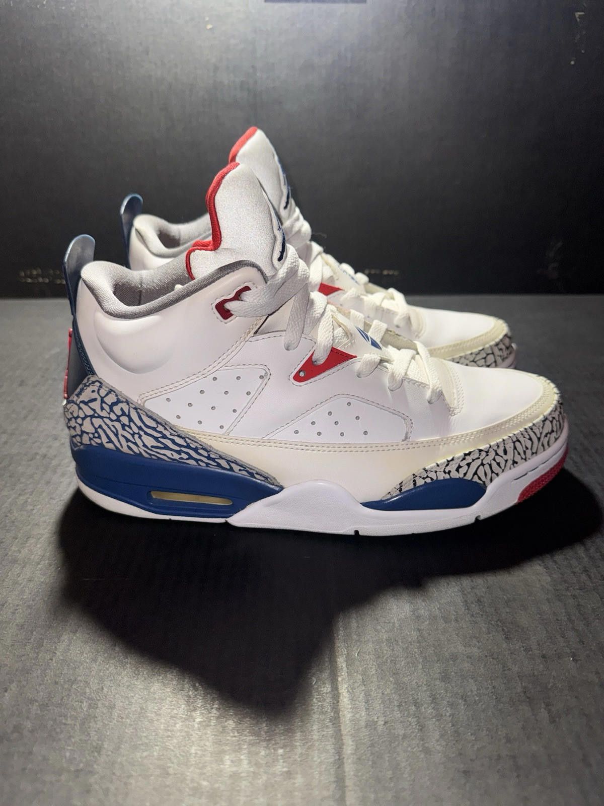 Jordan Brand Nike Air Jordan Son Of Mars Low True Blue 580603-106 - Sz 9 Size US 9 / EU 42 - 1 Thumbnail