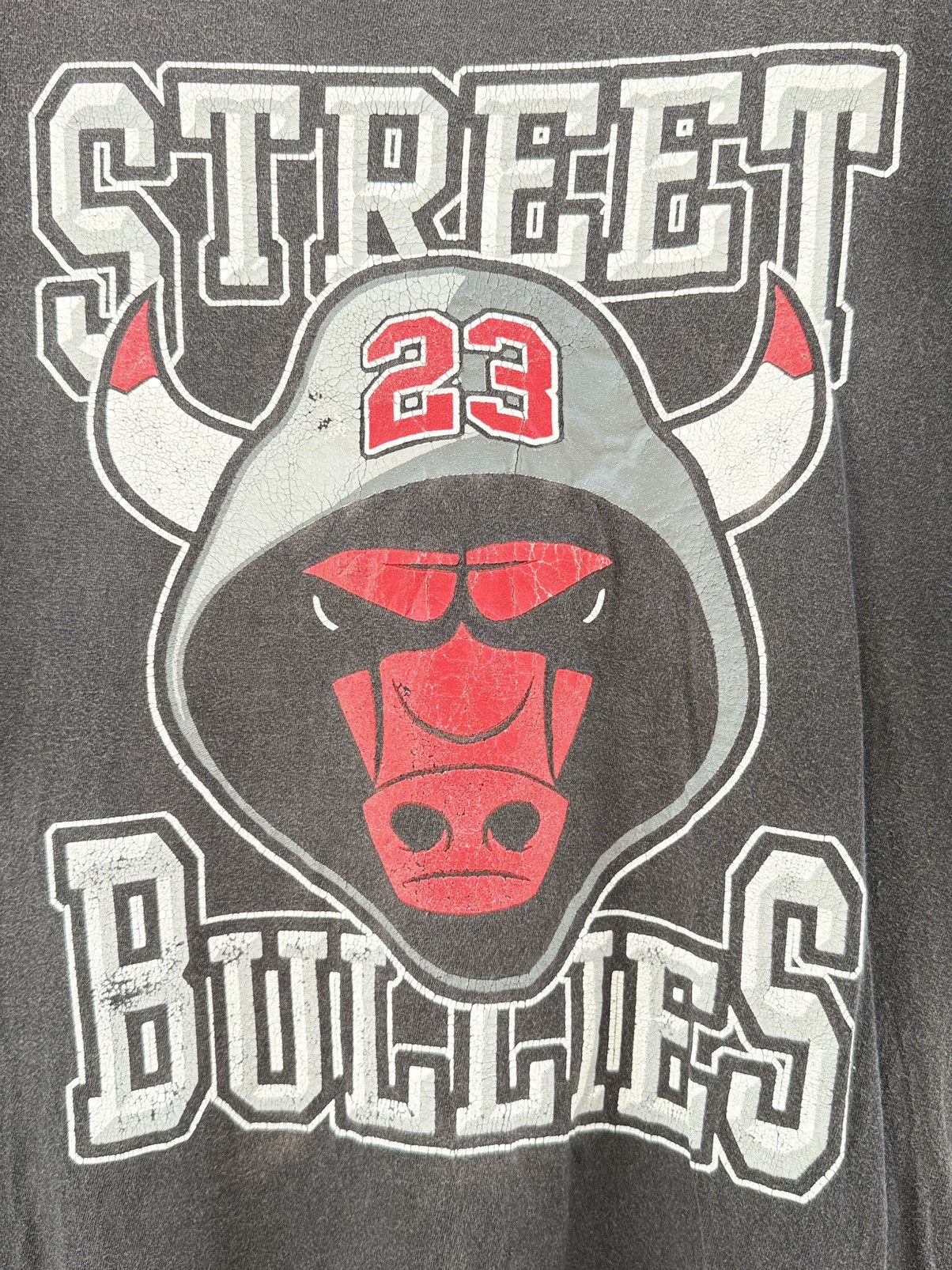 Rap Tees Thrashed Vintage Street Bullies 23 Distressed Sun Faded Tee Size US XL / EU 56 / 4 - 2 Thumbnail