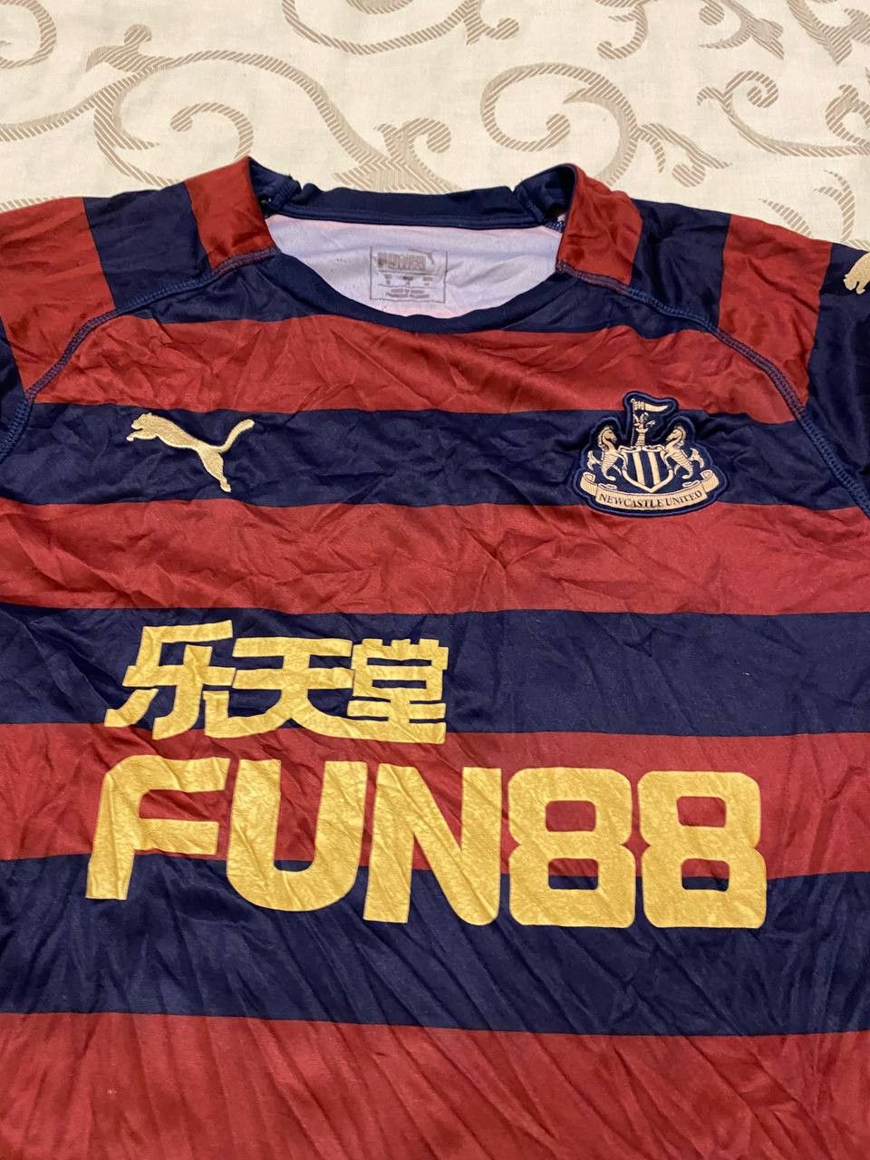 Puma Puma Newcastle United FC “FUN88” Striped Away Jersey Size US S / EU 44-46 / 1 - 4 Thumbnail