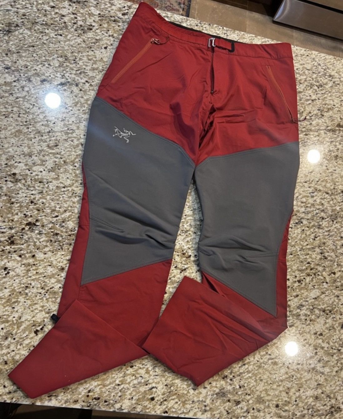 Arc'teryx Arc’teryx Gamma Rock Pants M Red 2017 Climbing Hiking Pants Size US 32 / EU 48 - 1 Thumbnail