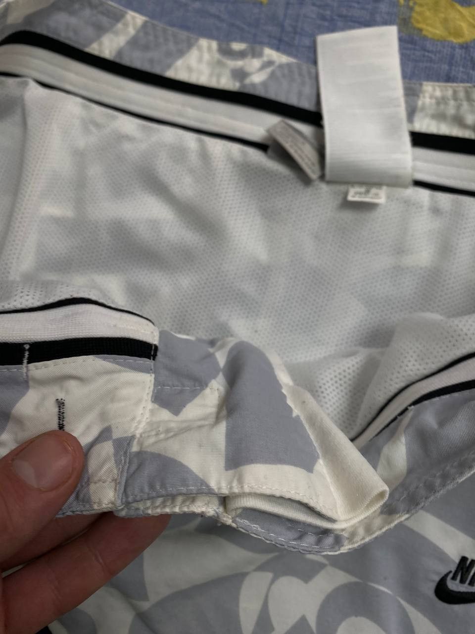 Nike Nike Shorts Size US 33 - 14 Thumbnail
