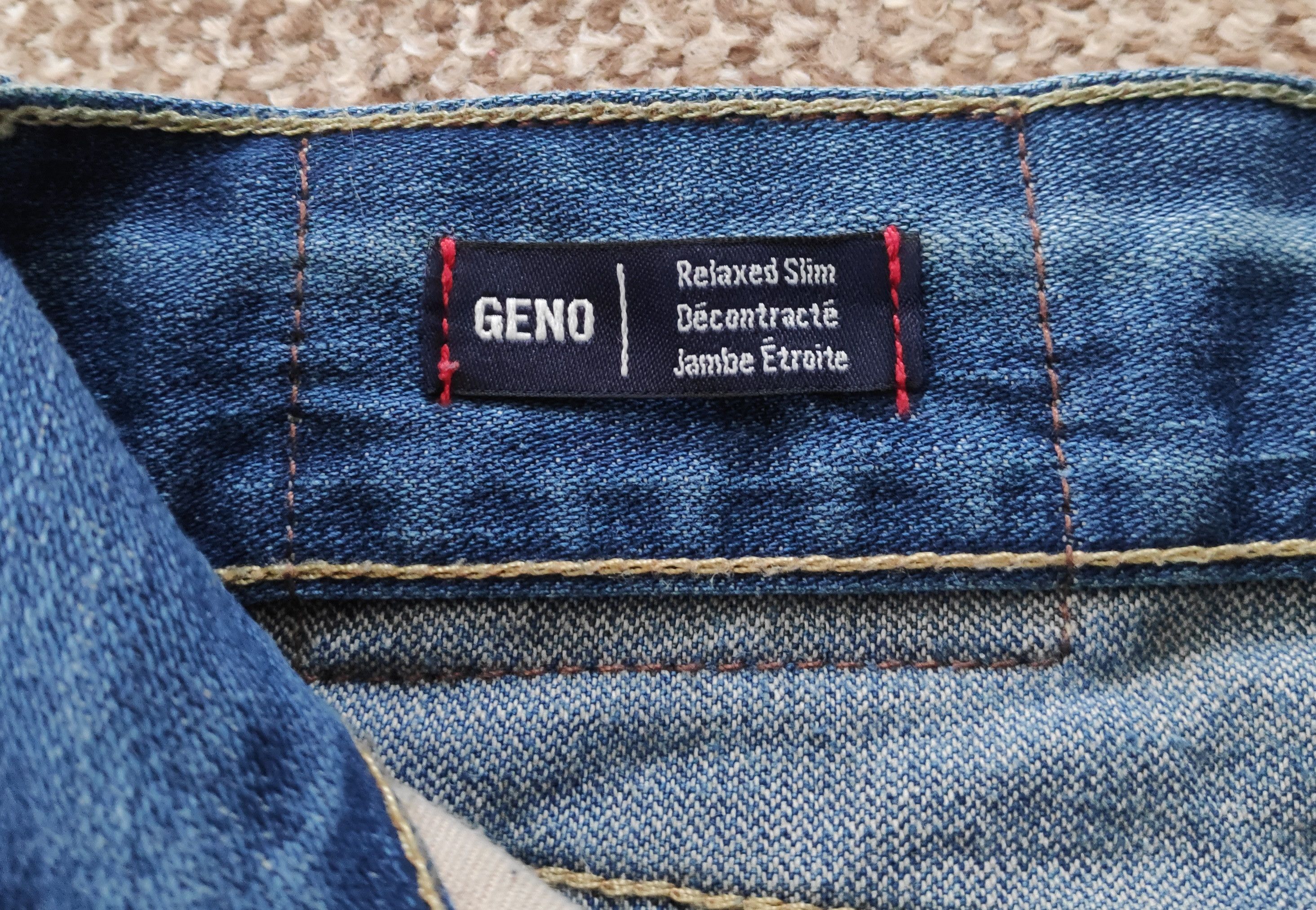 True Religion True Religion Relaxed Slim Geno Distressed Denim Jeans Size US 29 - 11 Thumbnail