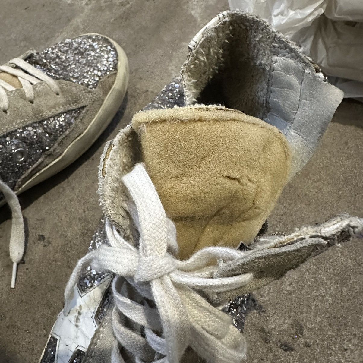 Golden Goose Golden Goose Deluxe brand Venezia Franco vintage sneakers Size US 9 / IT 39 - 15 Thumbnail
