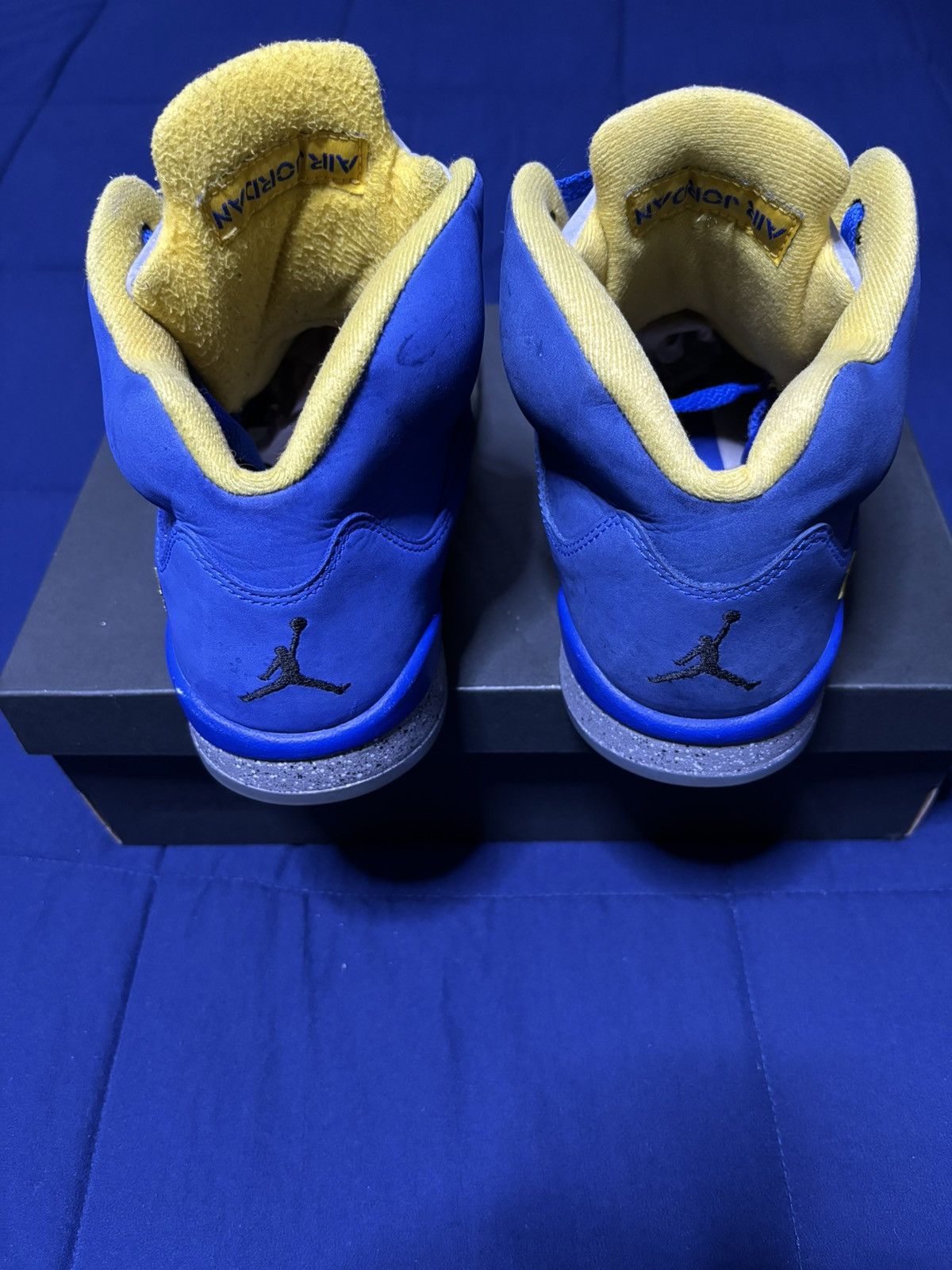 Jordan Brand Jordan 5 Retro Laney 2019 Size 11 Size US 11 / EU 44 - 4 Thumbnail