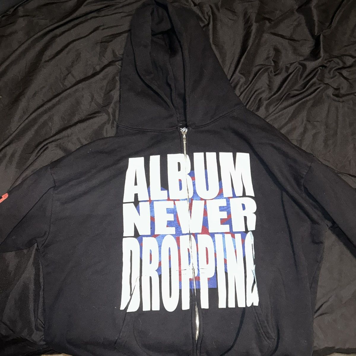 AWGE AWGE A$AP ROCKY CAMP FLOG GNAW "ALBUM NEVER DROPPING" ZIP UP Size US XL / EU 56 / 4 - 1 Thumbnail