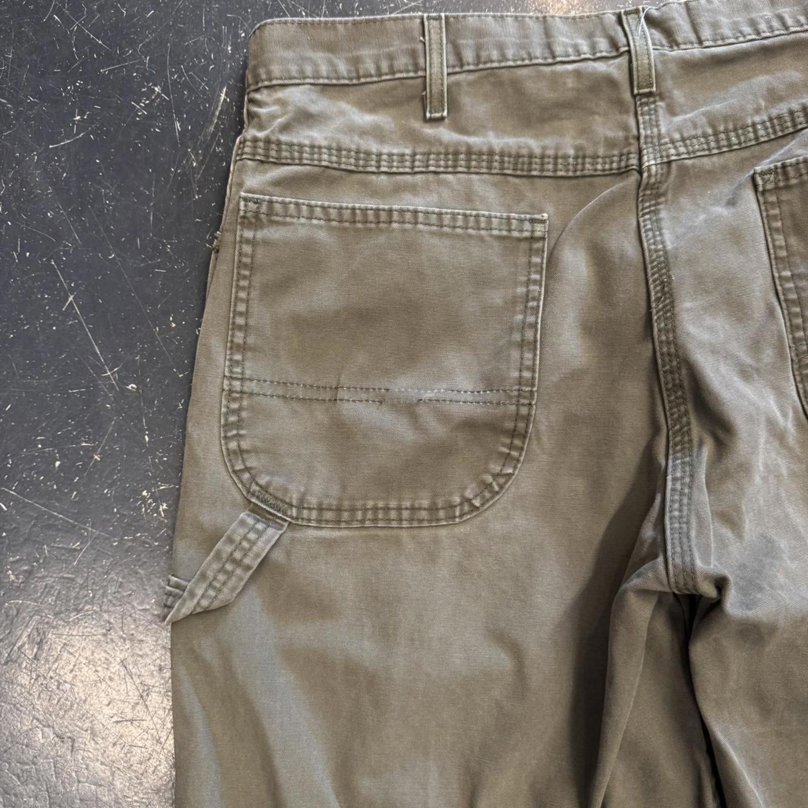 Dickies × Vintage Vintage Olive Dickies Shorts Size US 34 / EU 50 - 2 Thumbnail