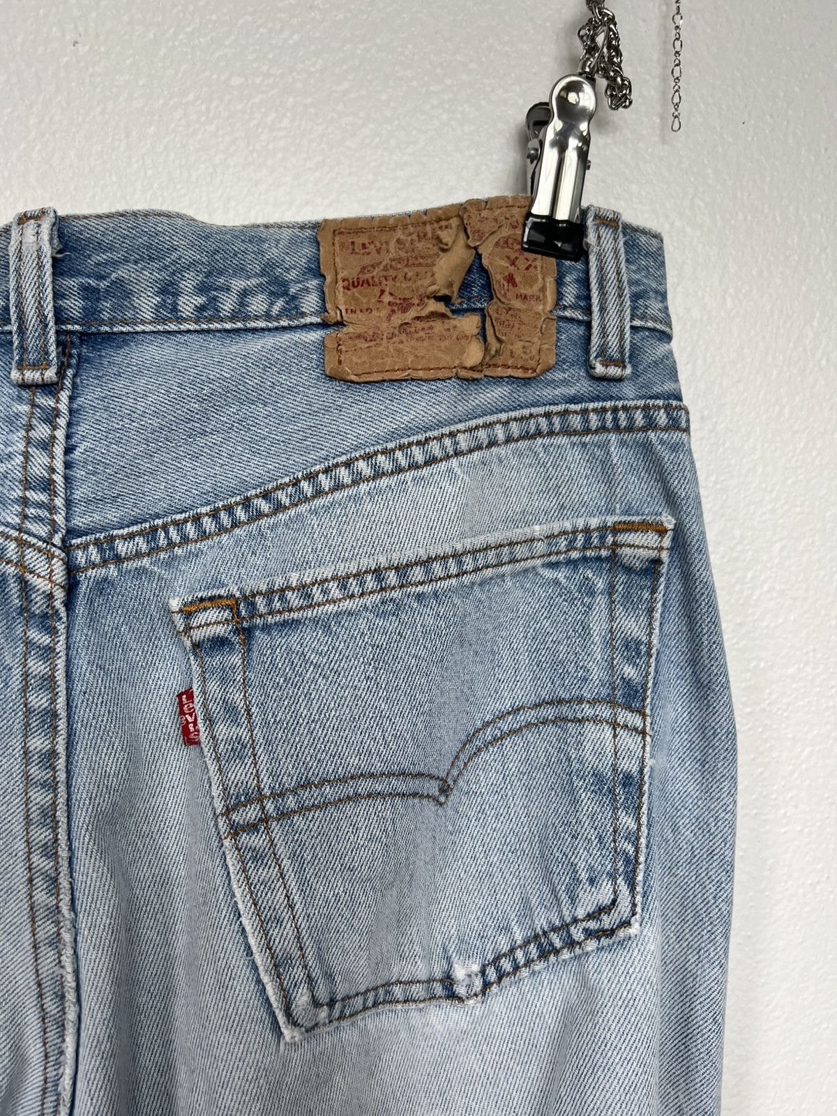 Levi's Thrashed Vintage 90s Levi's 501 Jeans Distressed Grunge Size US 31 - 9 Thumbnail
